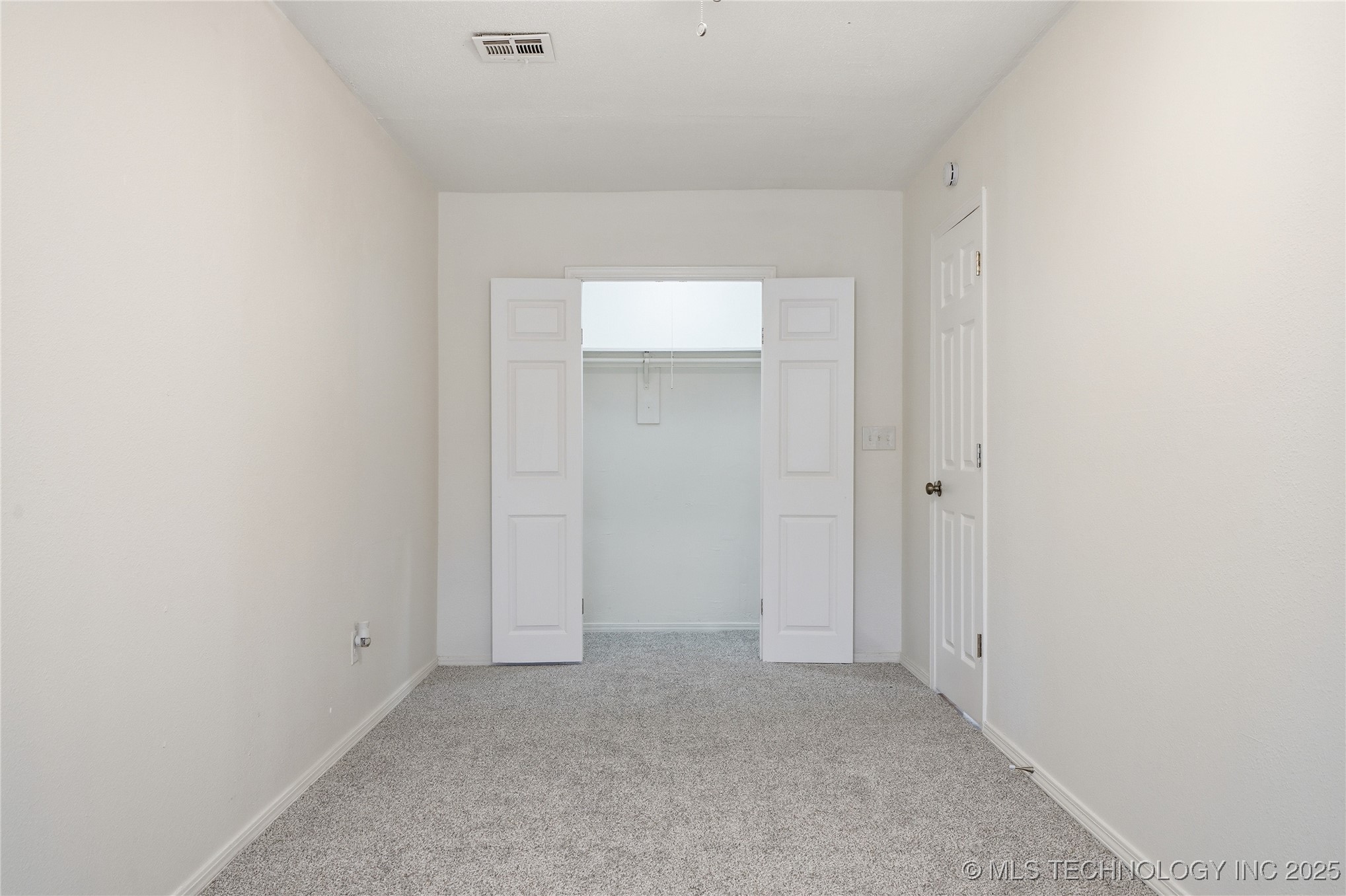 1605 S 125th East Avenue Property Photo 22