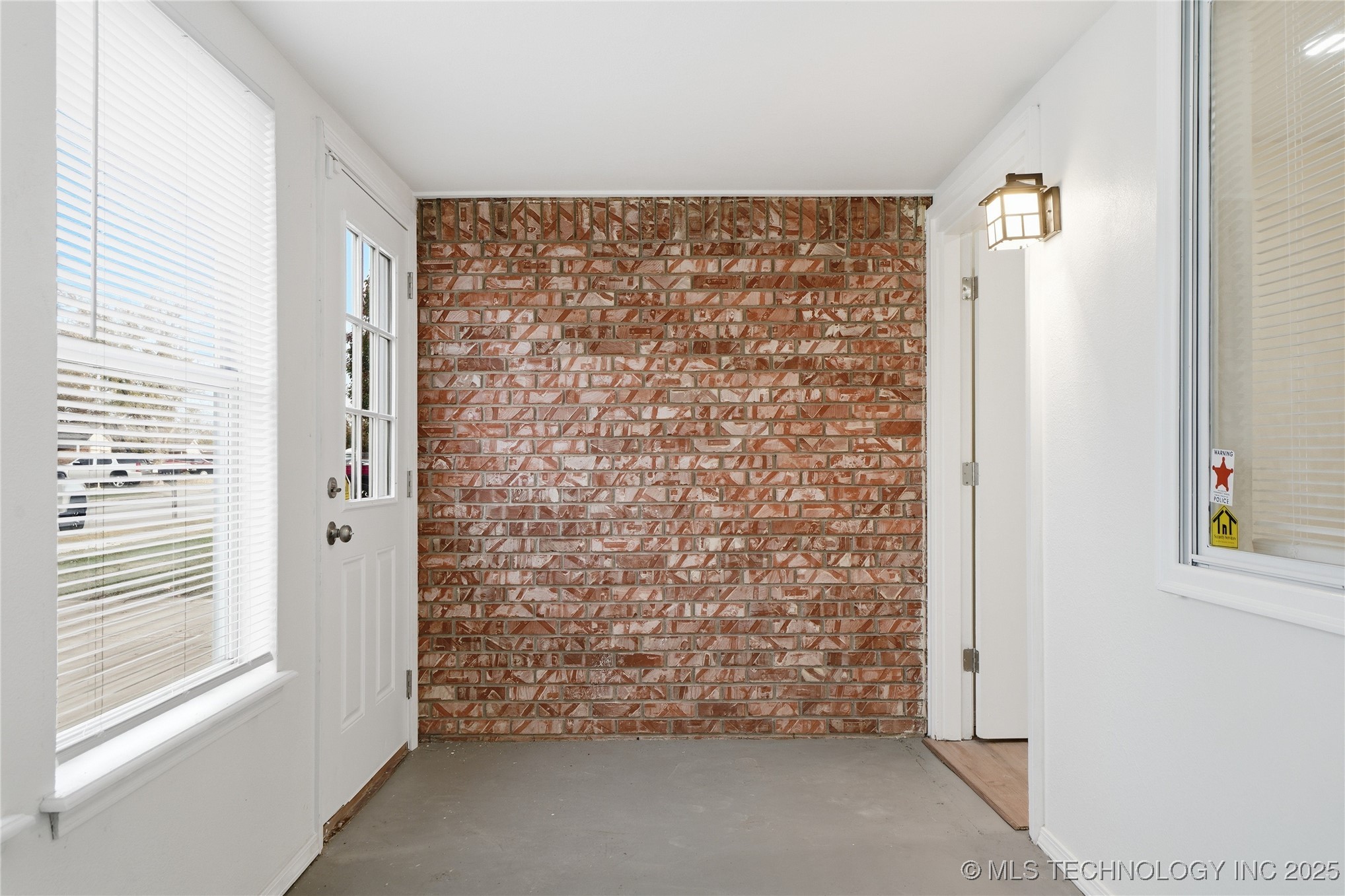 1605 S 125th East Avenue Property Photo 33