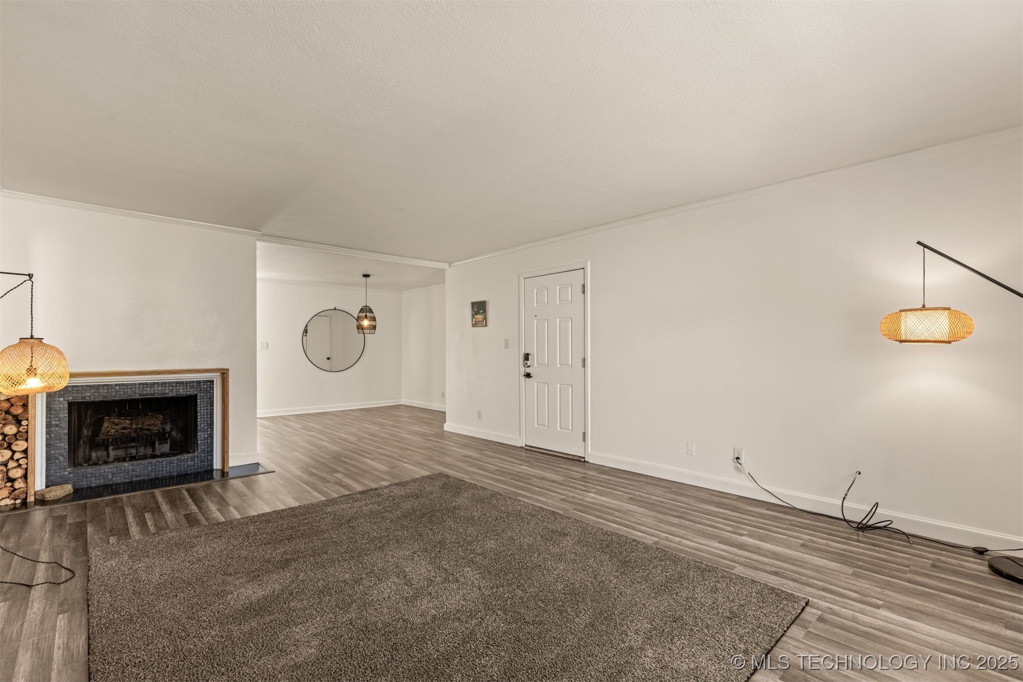 4428 E 68th Street 484 Property Photo 4