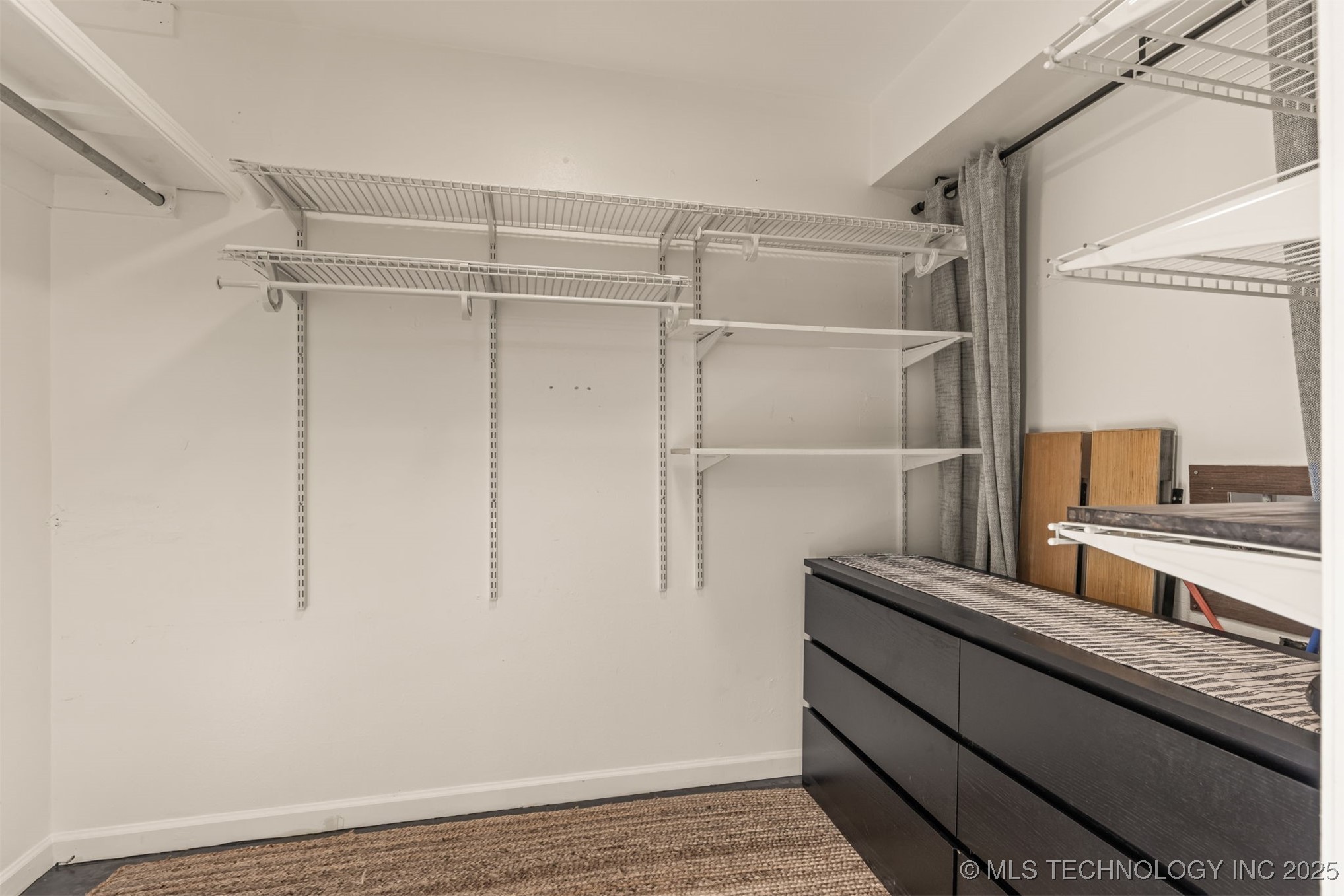 4428 E 68th Street 484 Property Photo 21