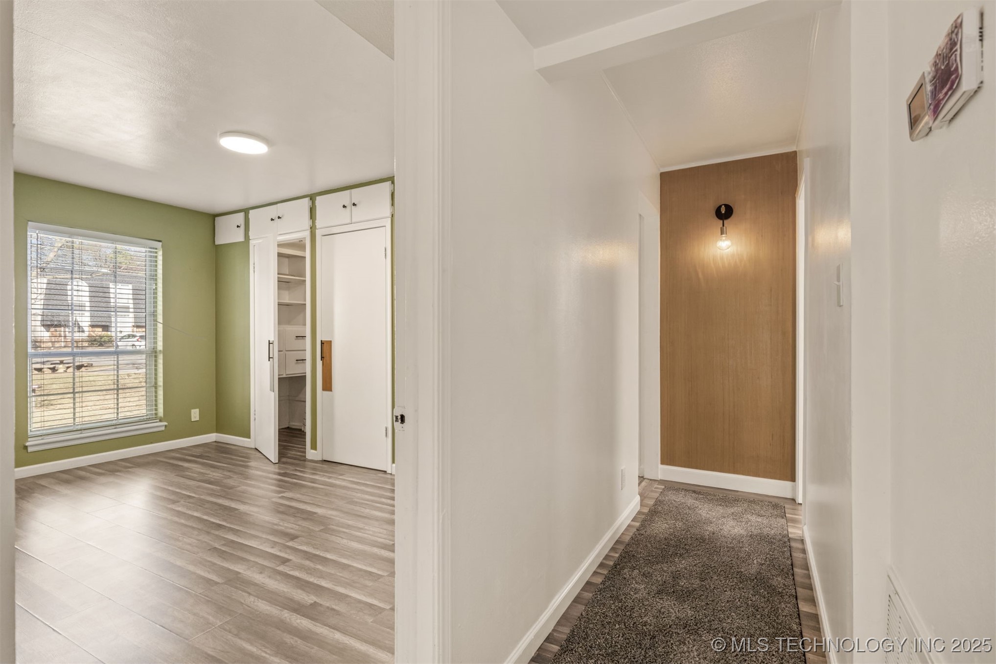 4428 E 68th Street 484 Property Photo 22