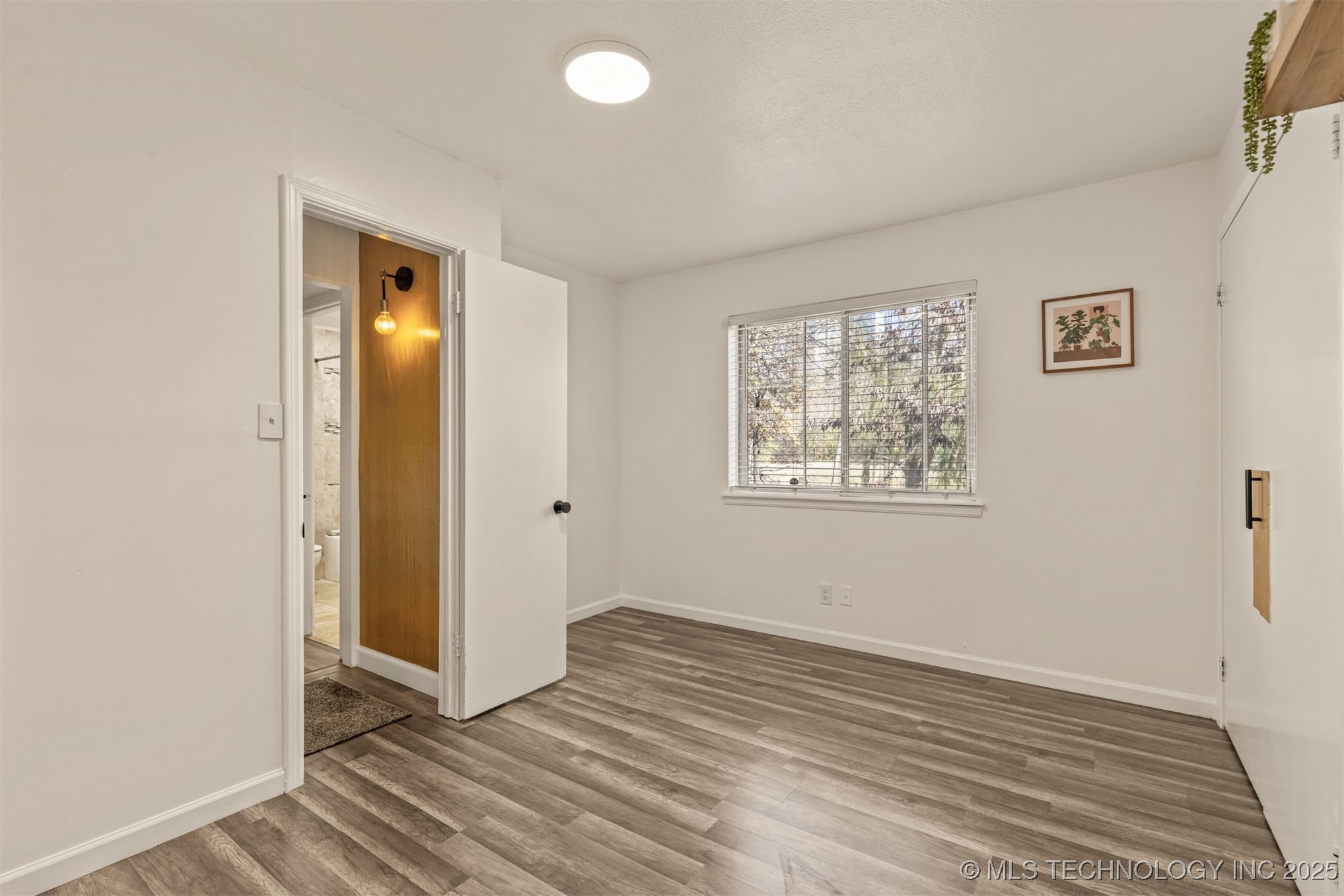 4428 E 68th Street 484 Property Photo 29