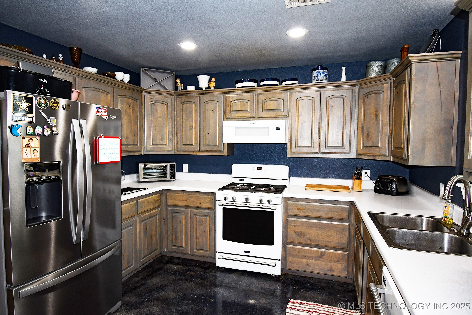 304 S Blackstone Street Property Photo 7