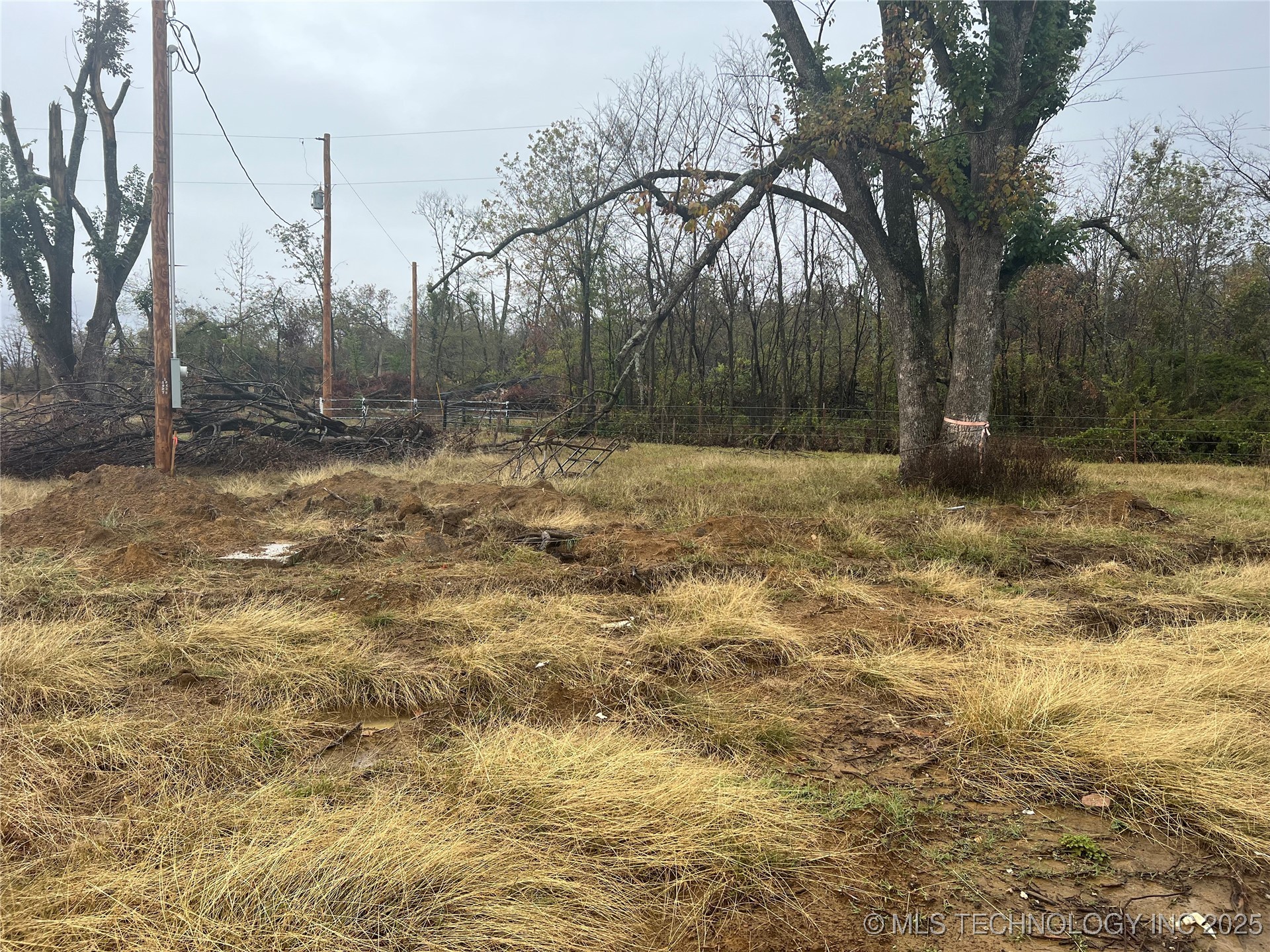 1825 N 4257 Road Property Photo 3