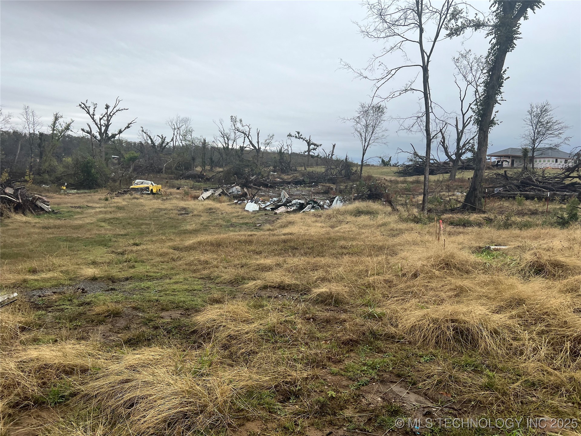 1825 N 4257 Road Property Photo 5