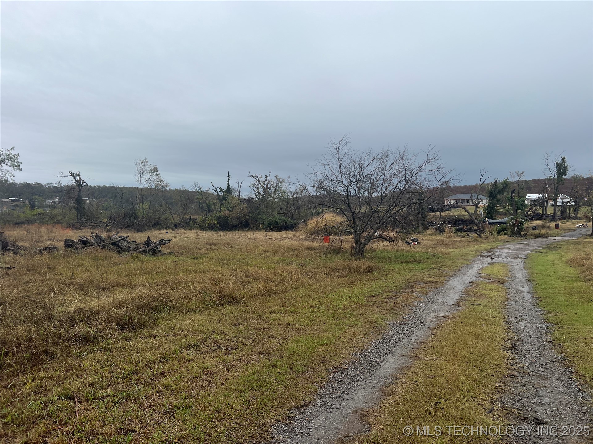 1825 N 4257 Road Property Photo 9
