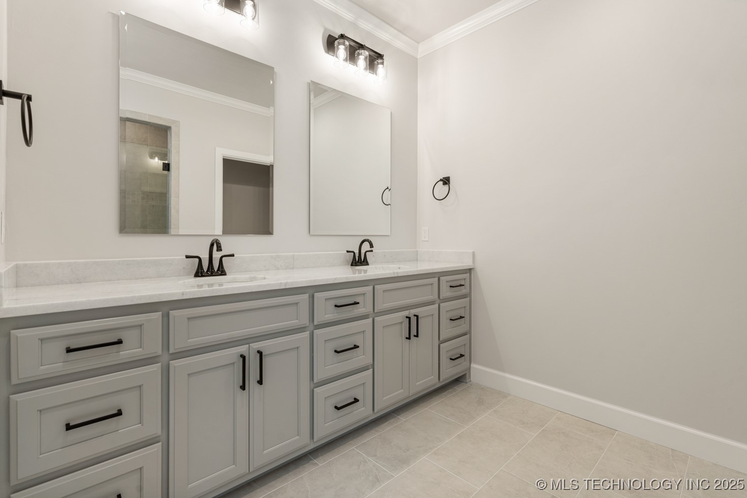 2601 W Twin Oaks Street Property Photo 26