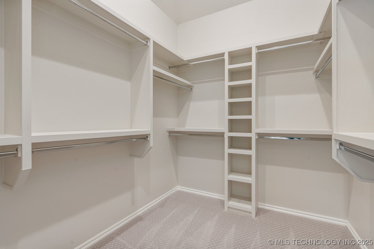 2601 W Twin Oaks Street Property Photo 29