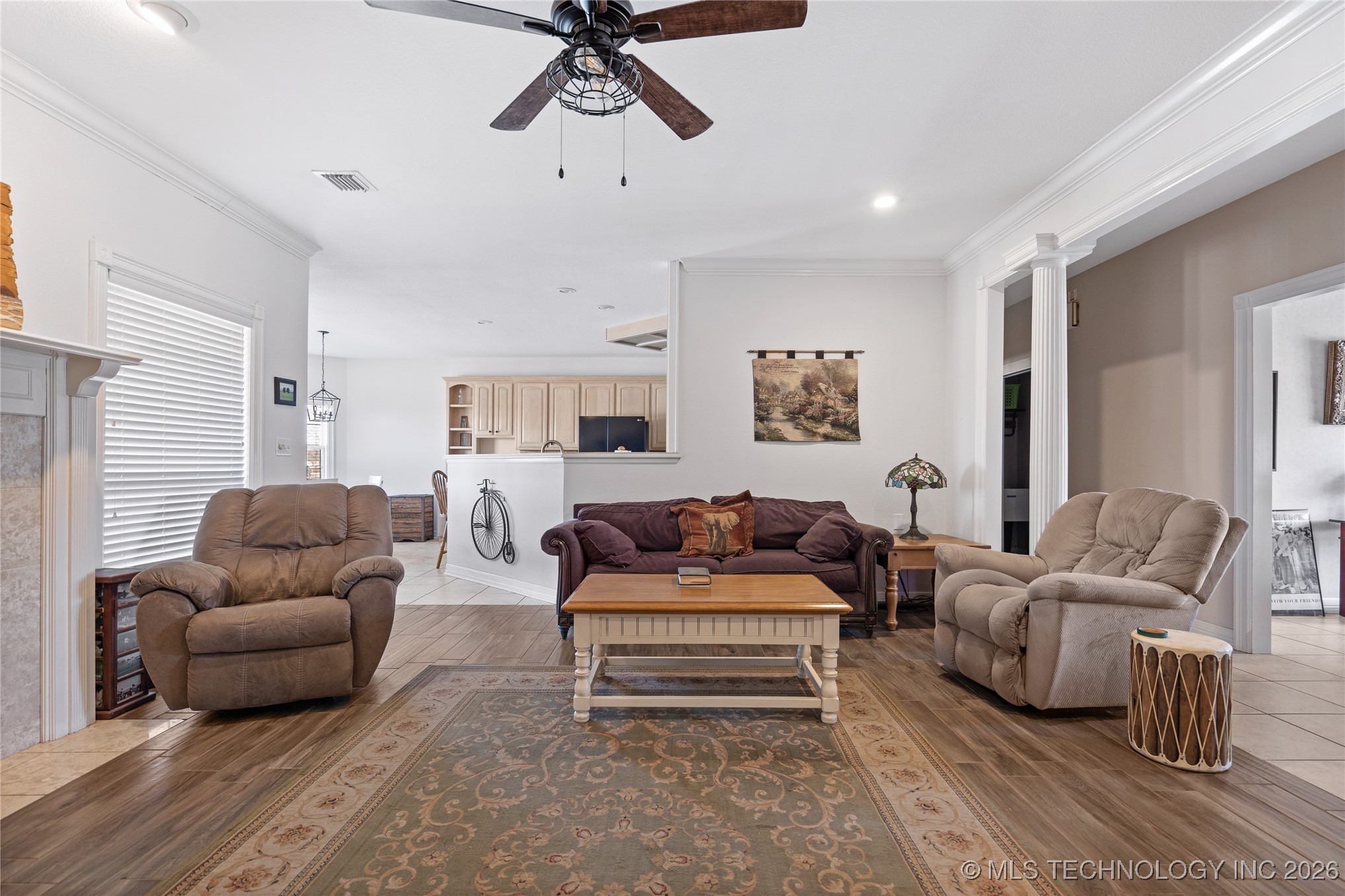 833 Franklin Drive Property Photo 8