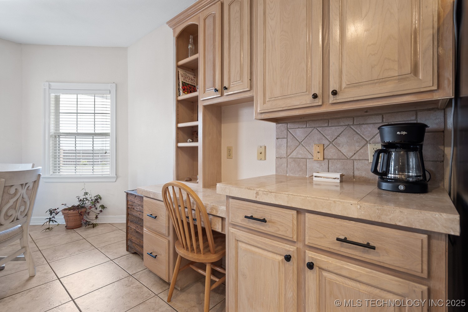 833 Franklin Drive Property Photo 17