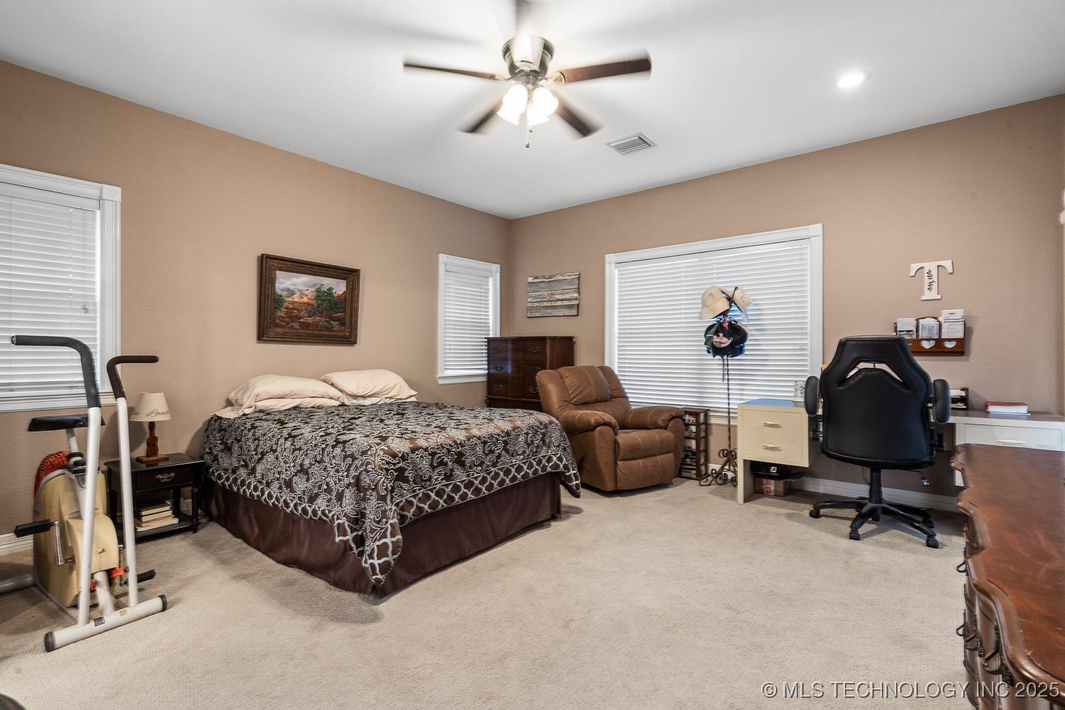 833 Franklin Drive Property Photo 21