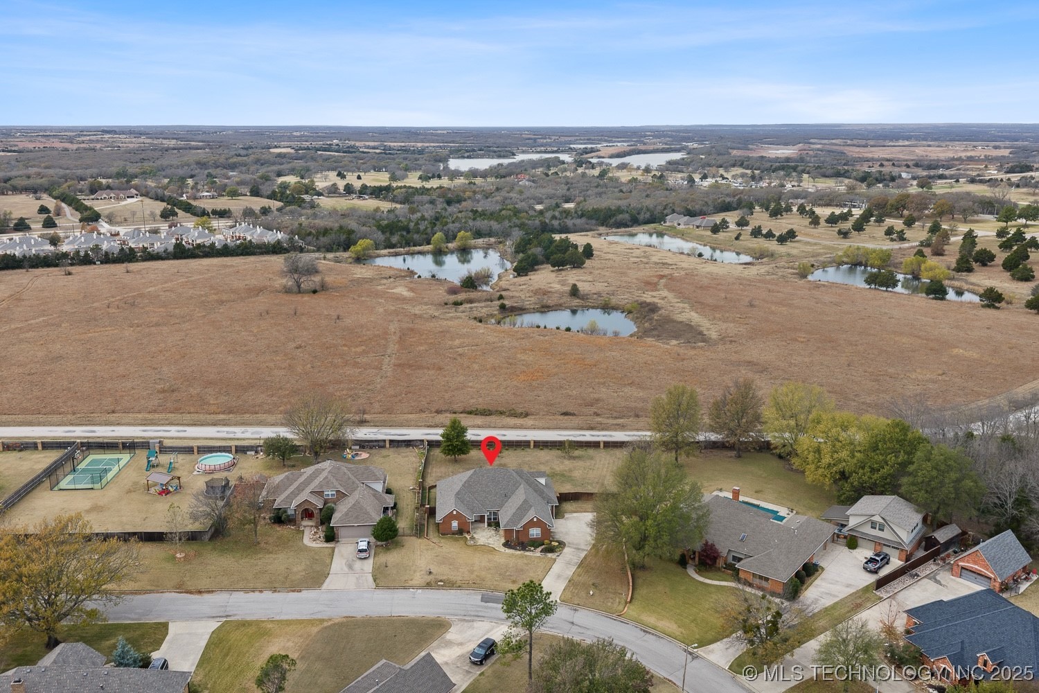 833 Franklin Drive Property Photo 57