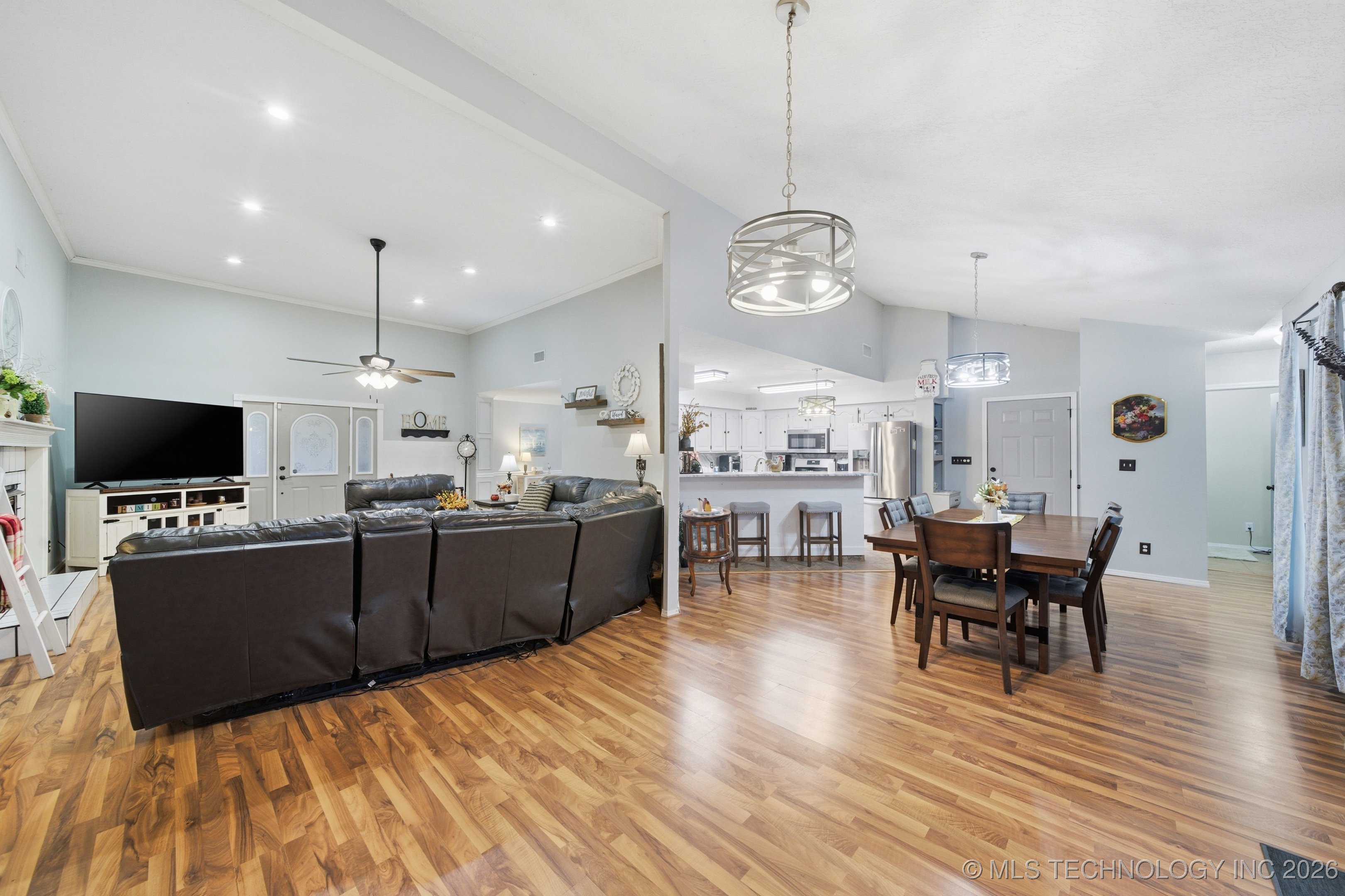 1101 N Navajo Property Photo 20