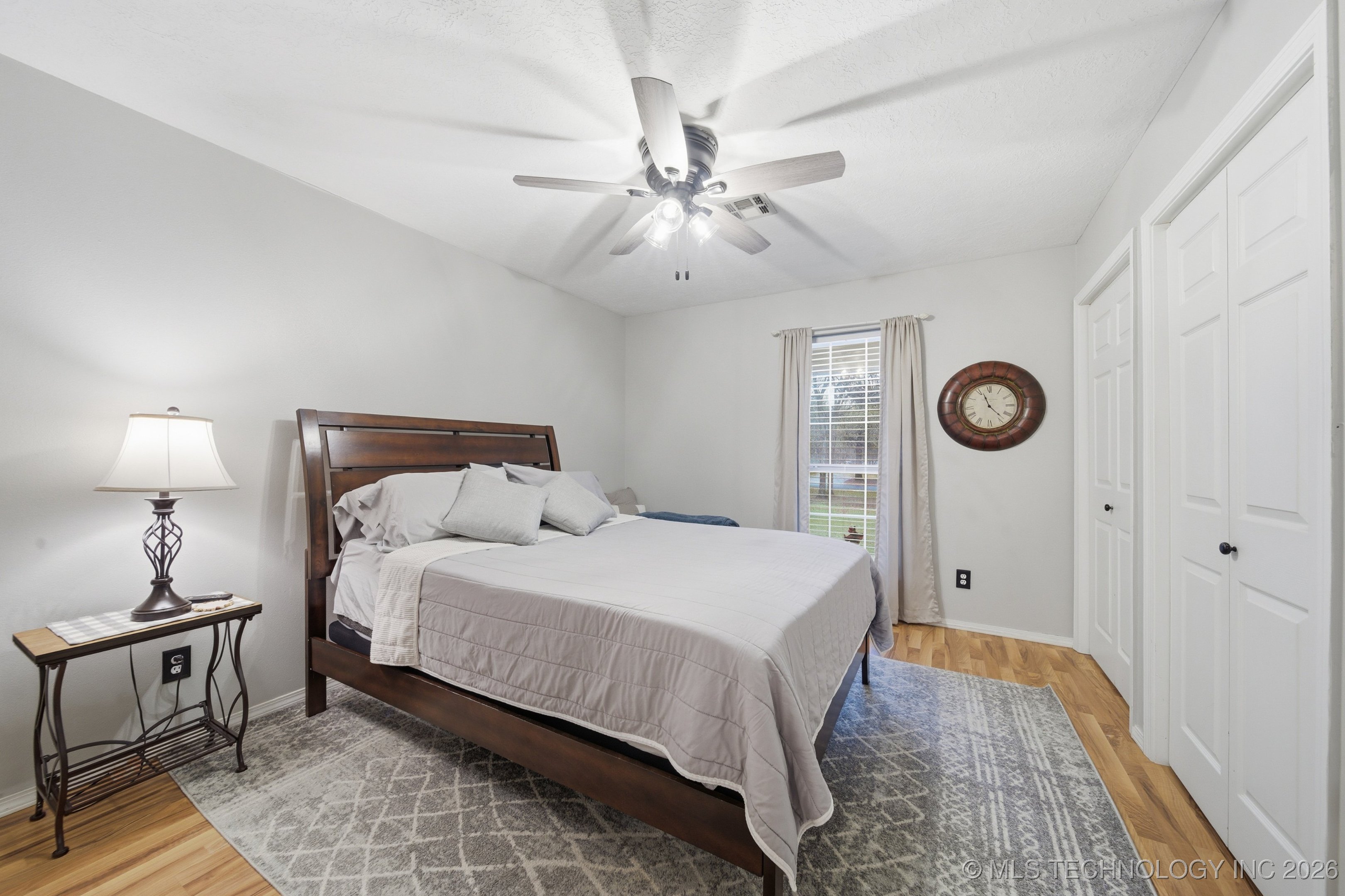 1101 N Navajo Property Photo 29