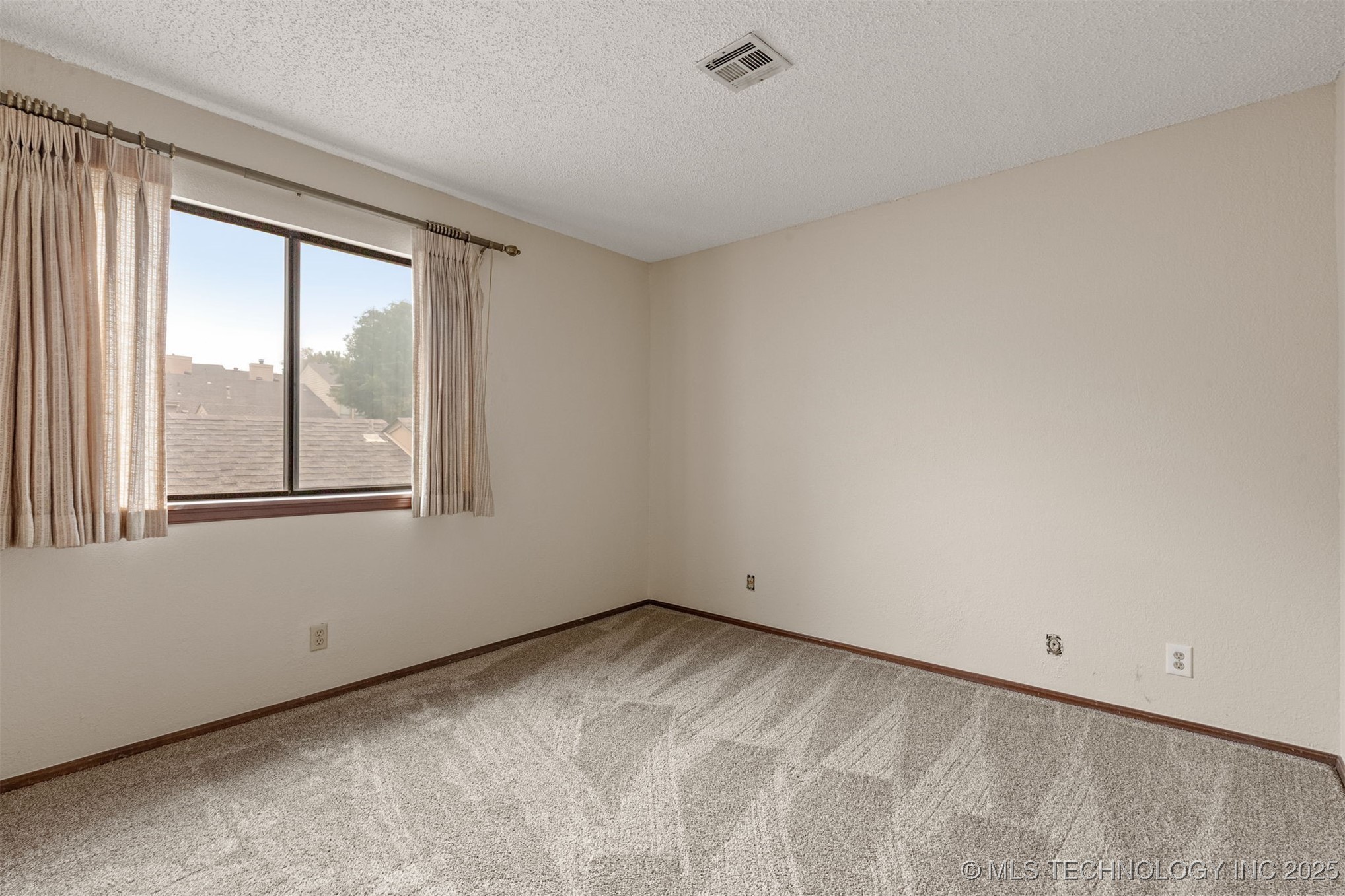 8484 S College Avenue 72 Property Photo 34