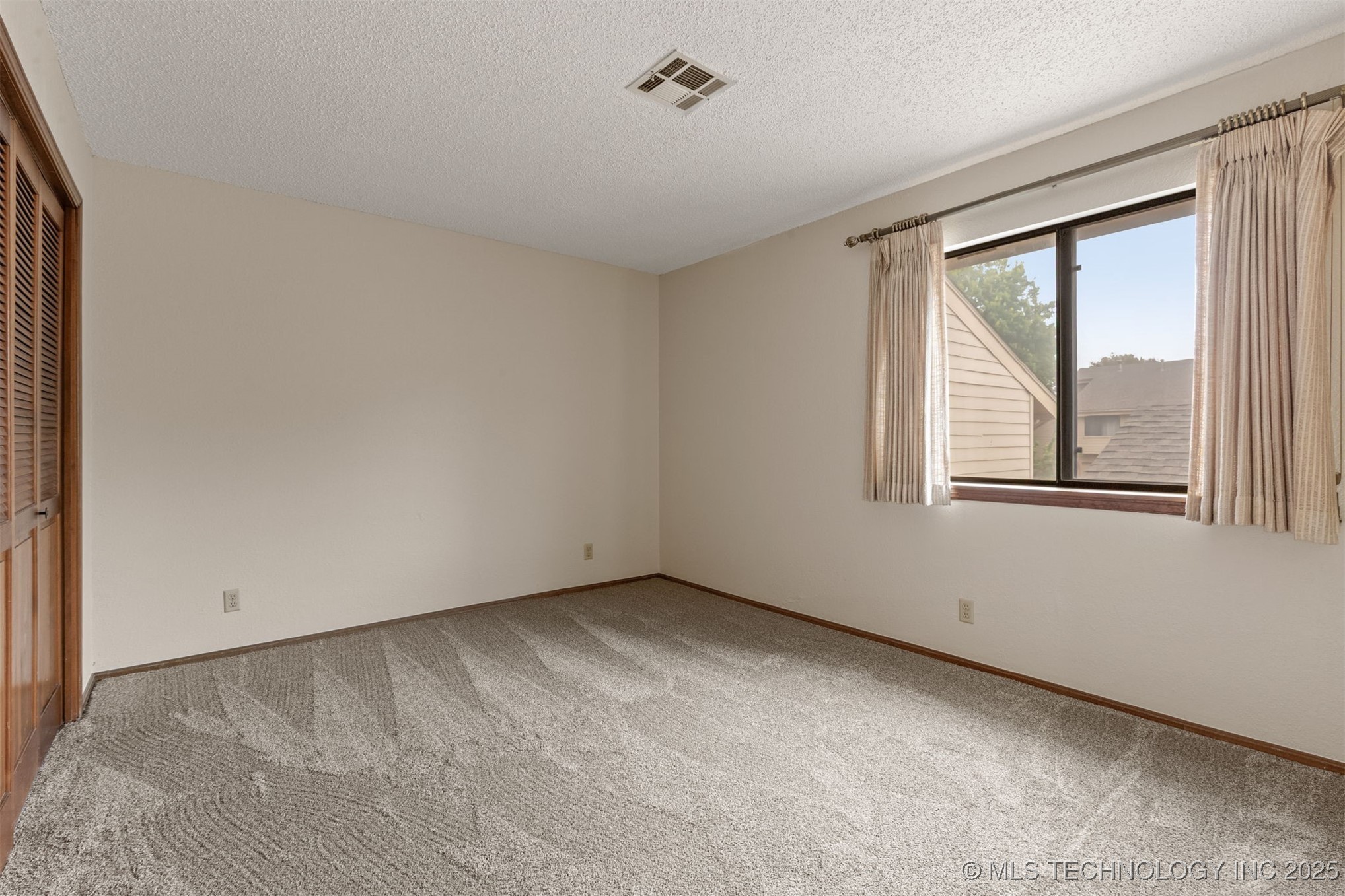 8484 S College Avenue 72 Property Photo 36