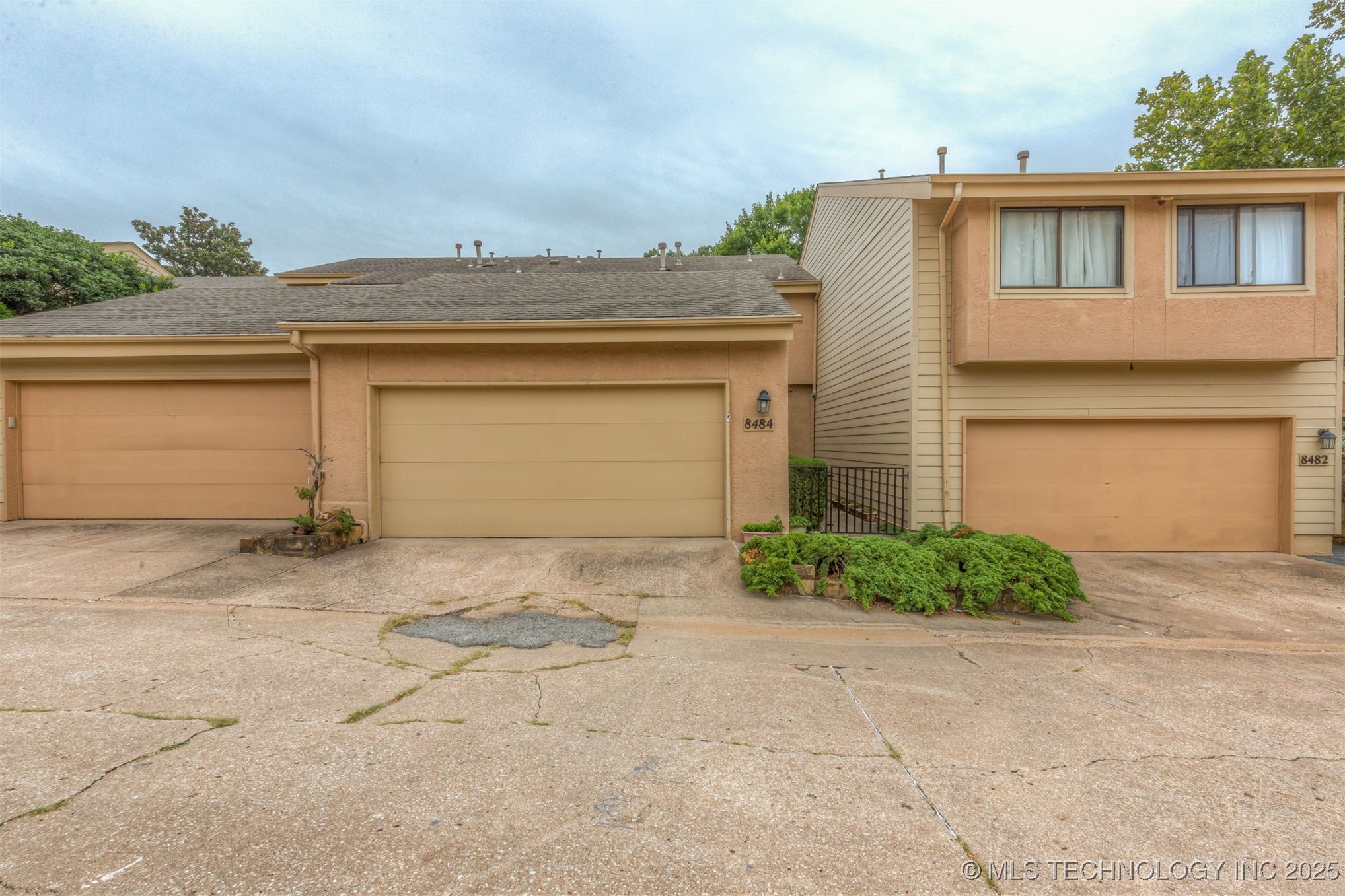 8484 S College Avenue 72 Property Photo 43