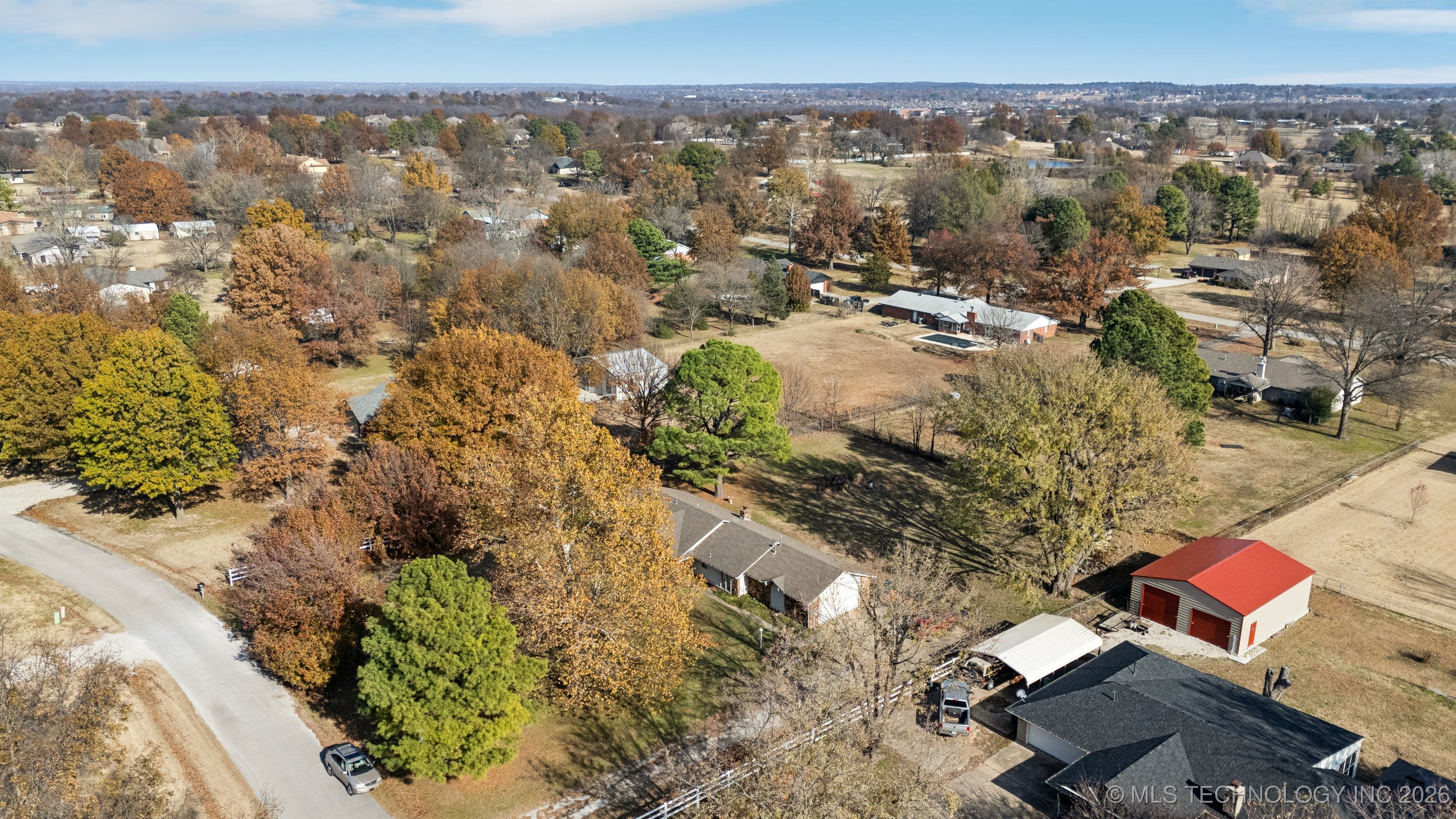 9319 S Highland Drive Property Photo 30
