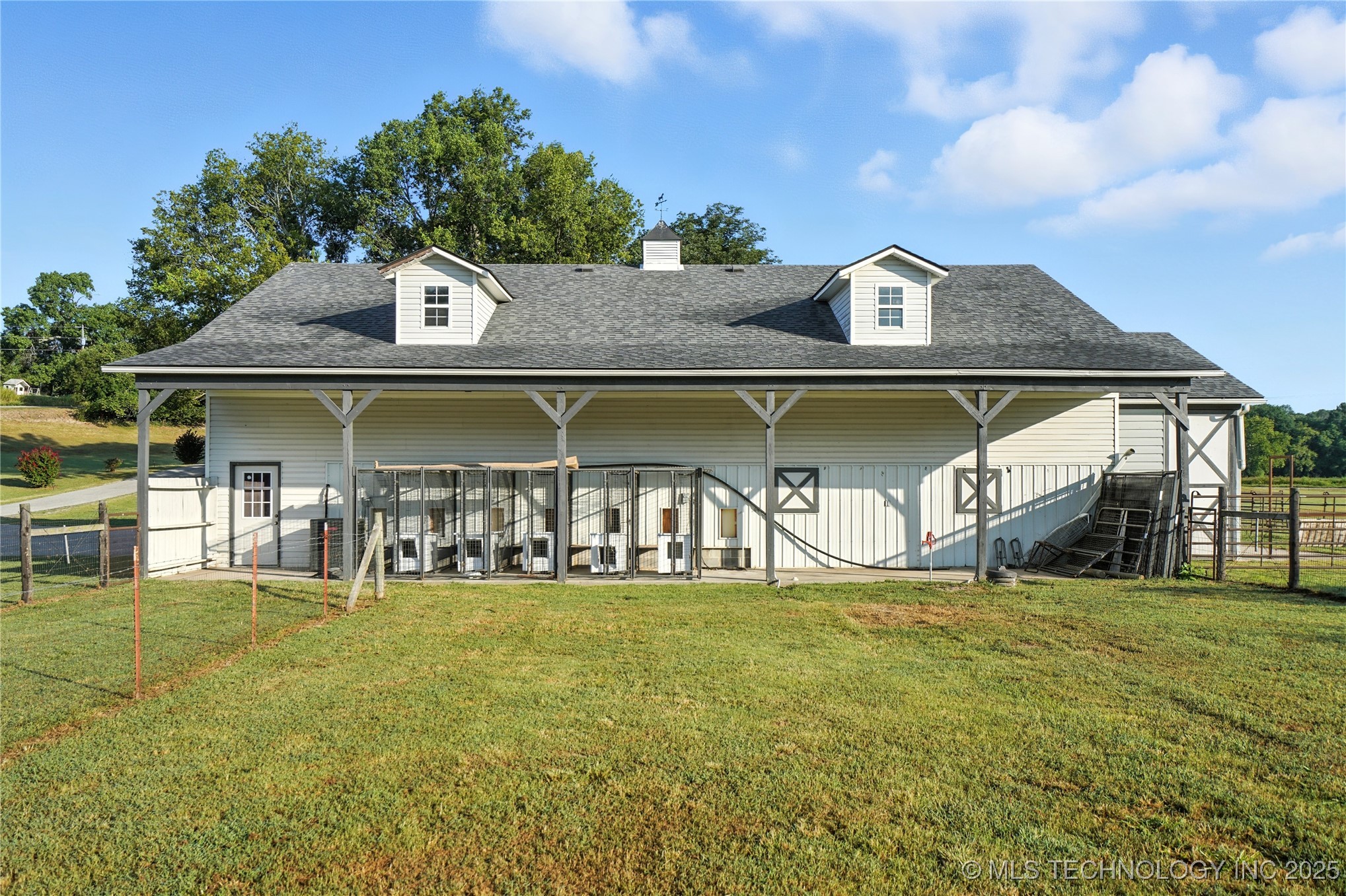 33021 S 625 Road Property Photo 9