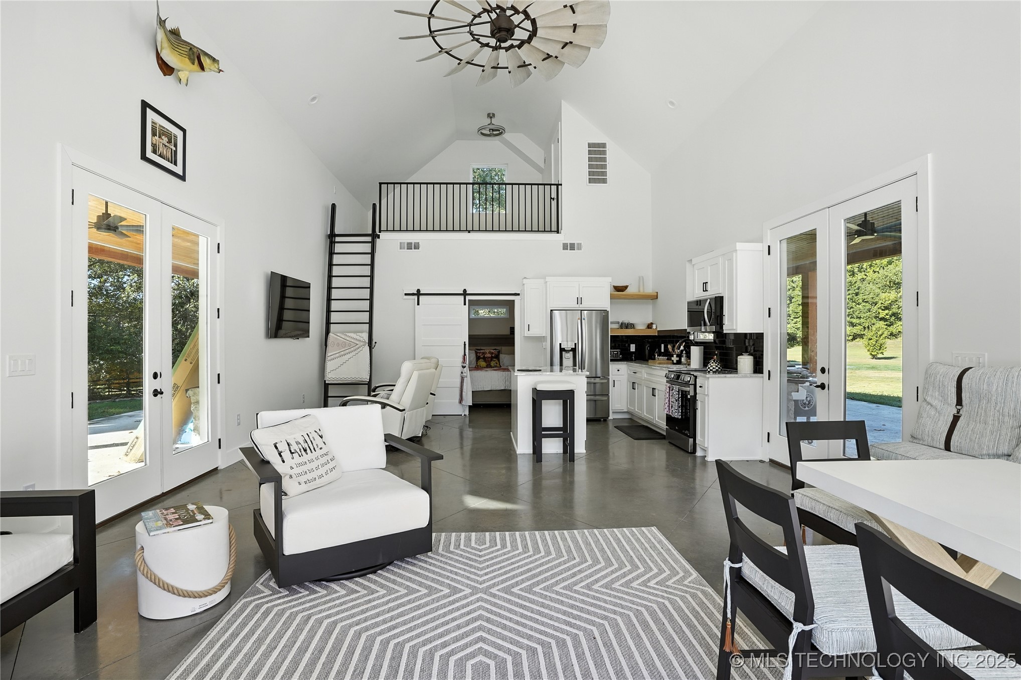 33021 S 625 Road Property Photo 34