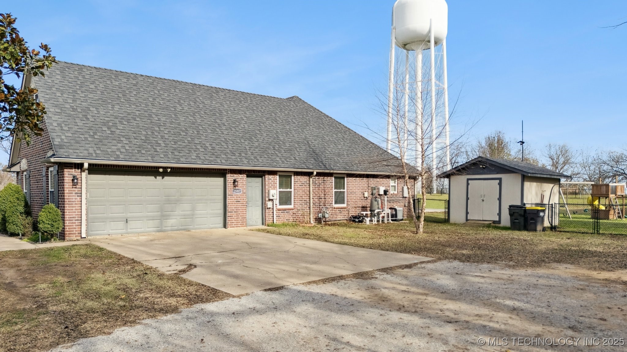 25807 S Cactus Road Property Photo 11