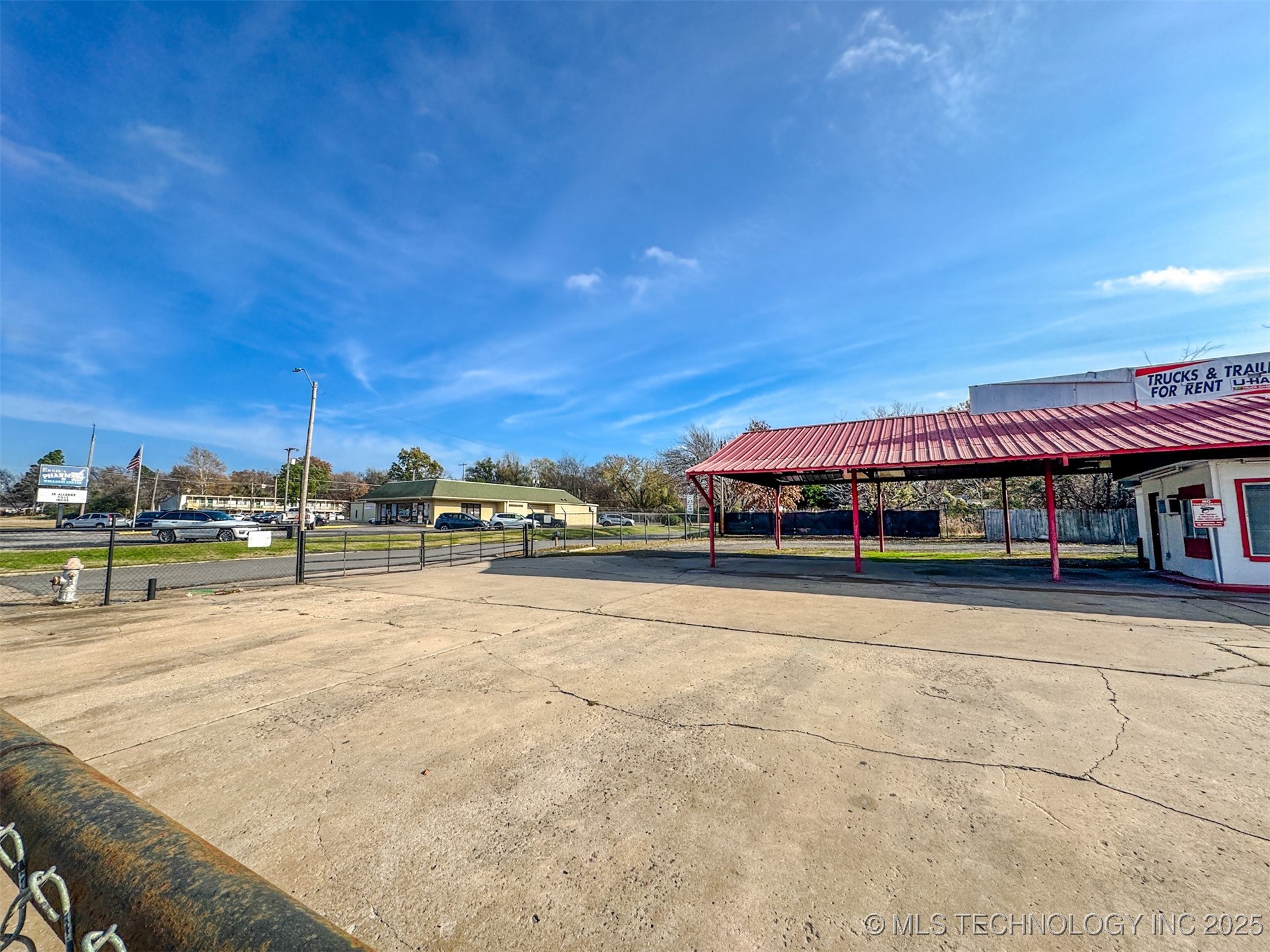 500 S 32nd Street Property Photo 9