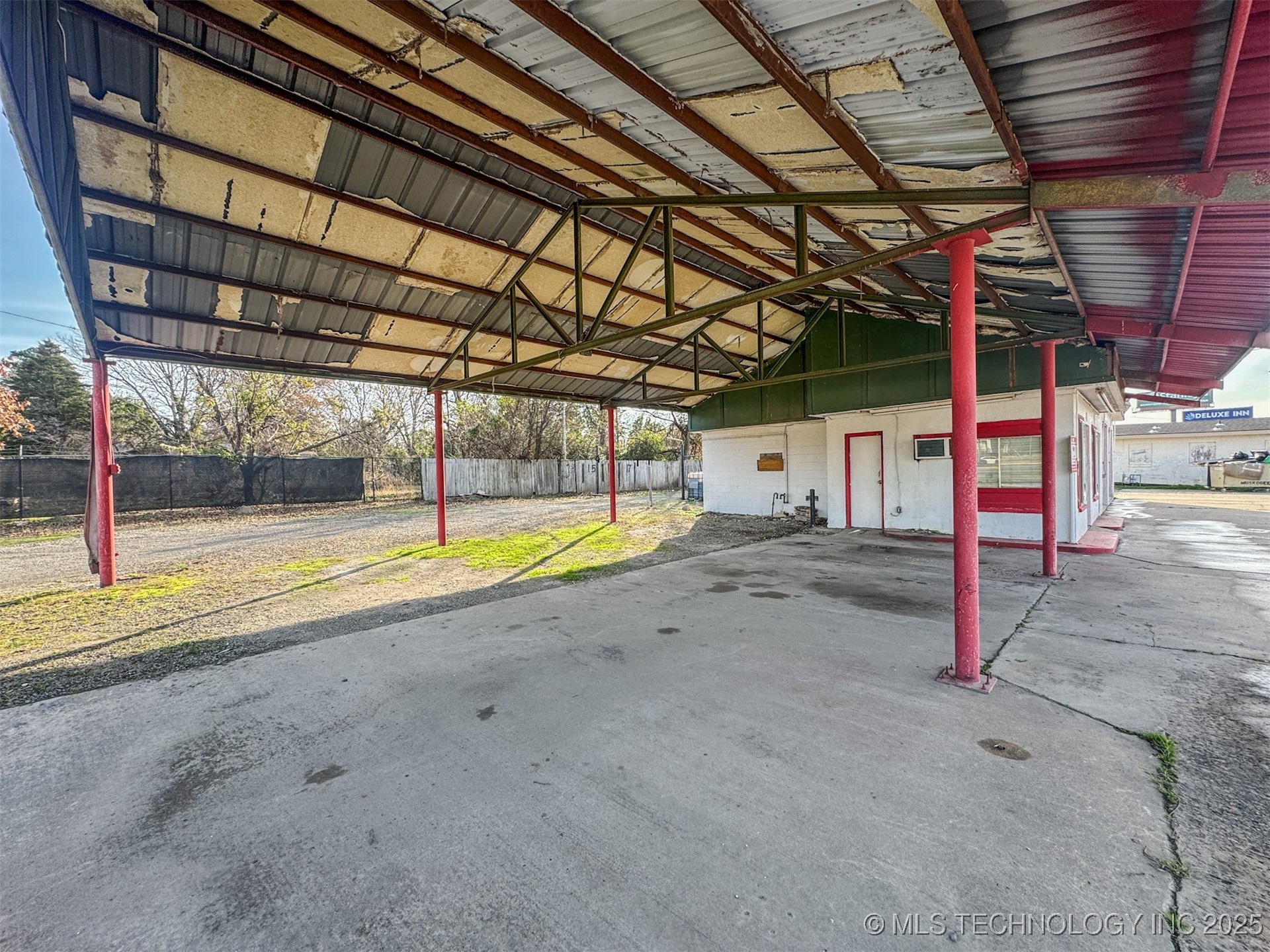 500 S 32nd Street Property Photo 15