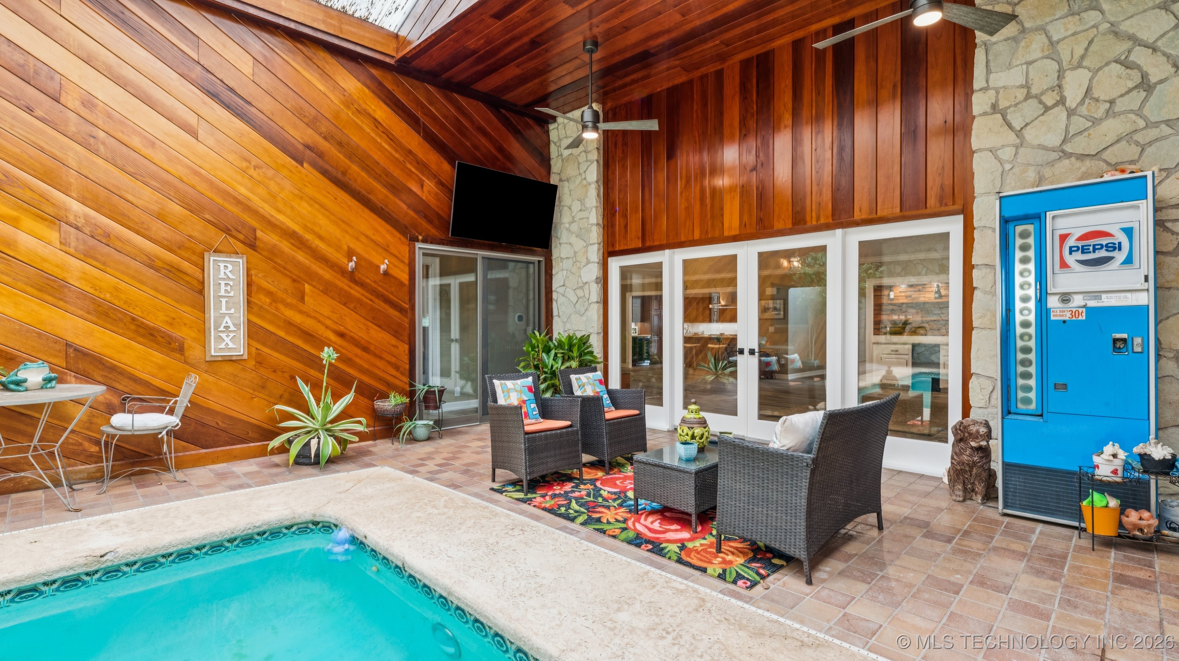 2505 Glynnwood Drive Property Photo 22