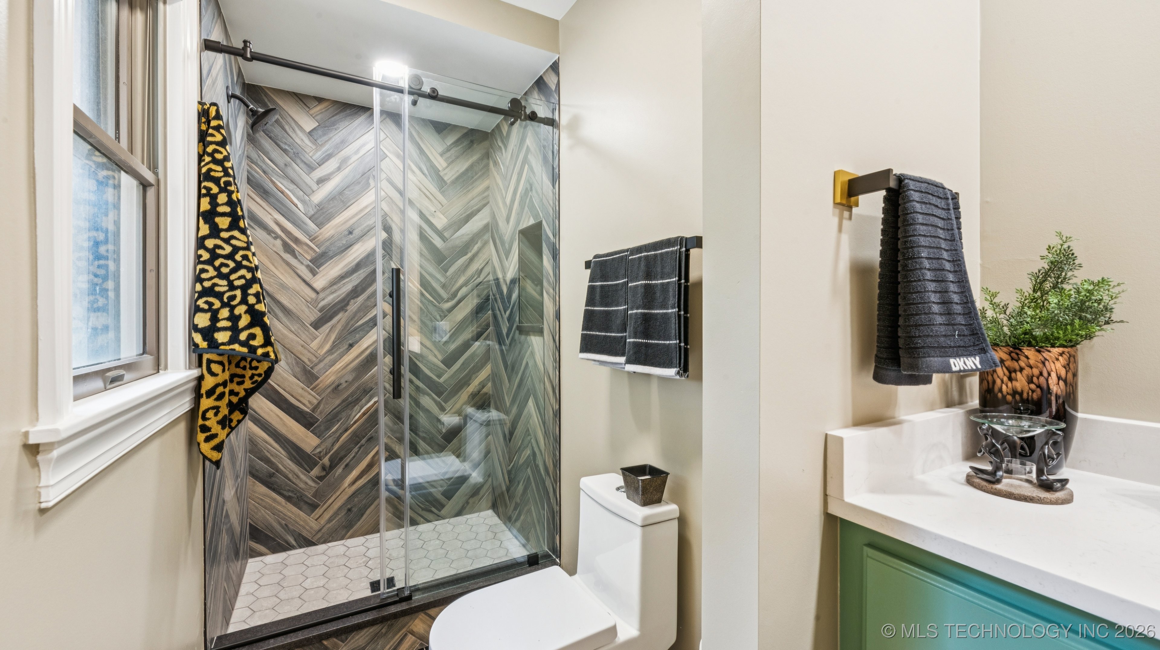 2505 Glynnwood Drive Property Photo 45