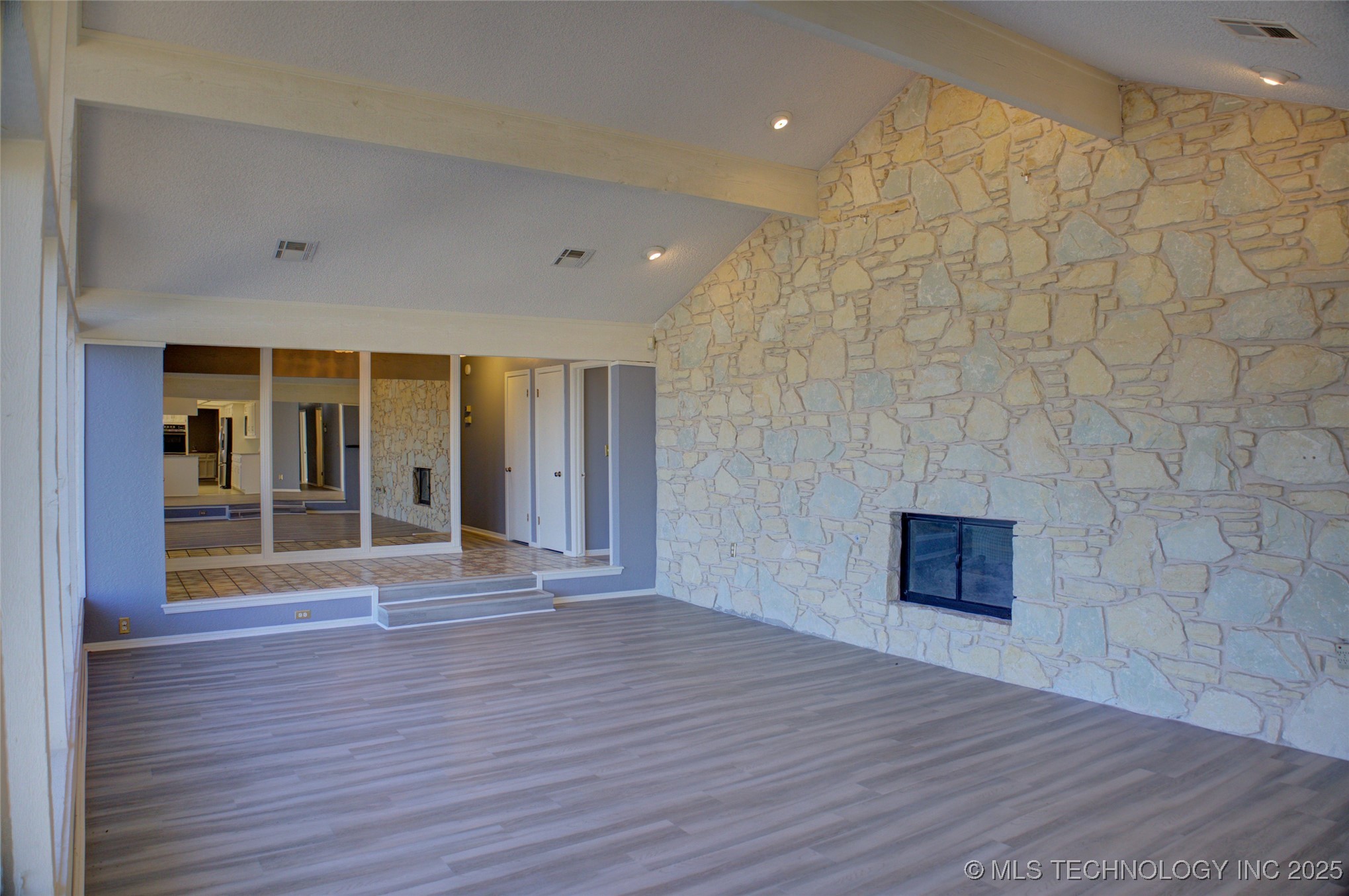 6634 E 60th Place Property Photo 10