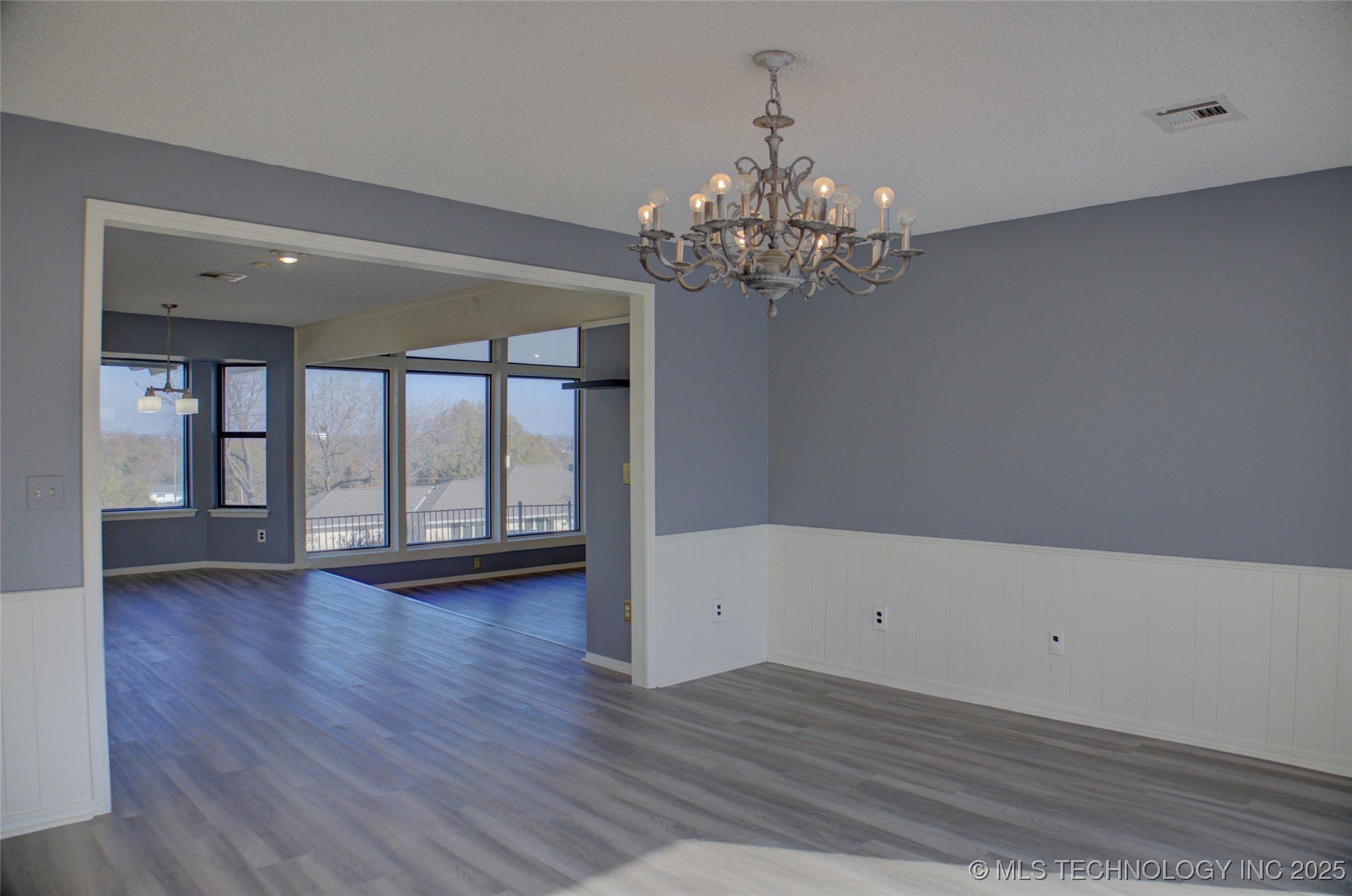 6634 E 60th Place Property Photo 17