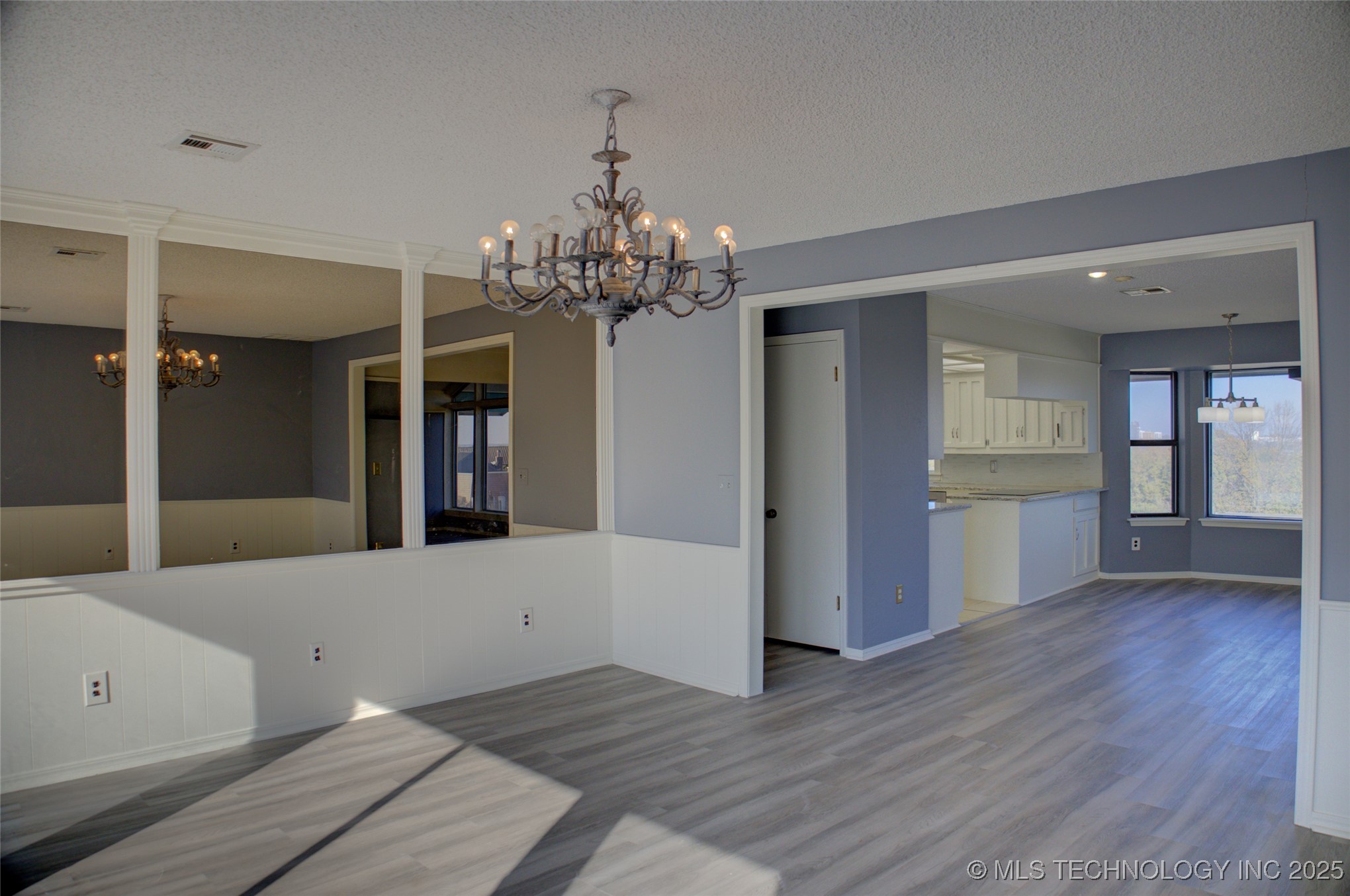 6634 E 60th Place Property Photo 18