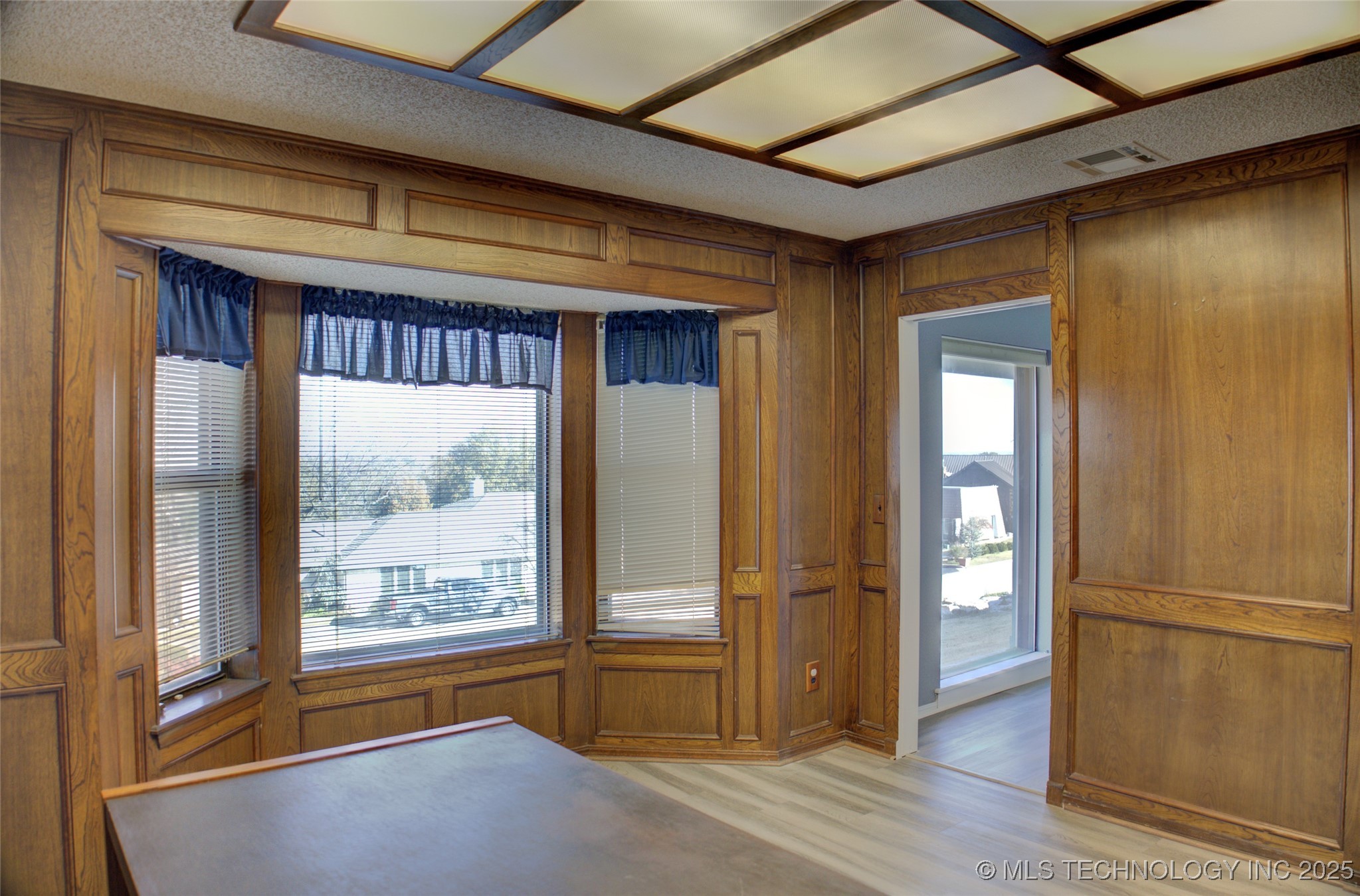 6634 E 60th Place Property Photo 35