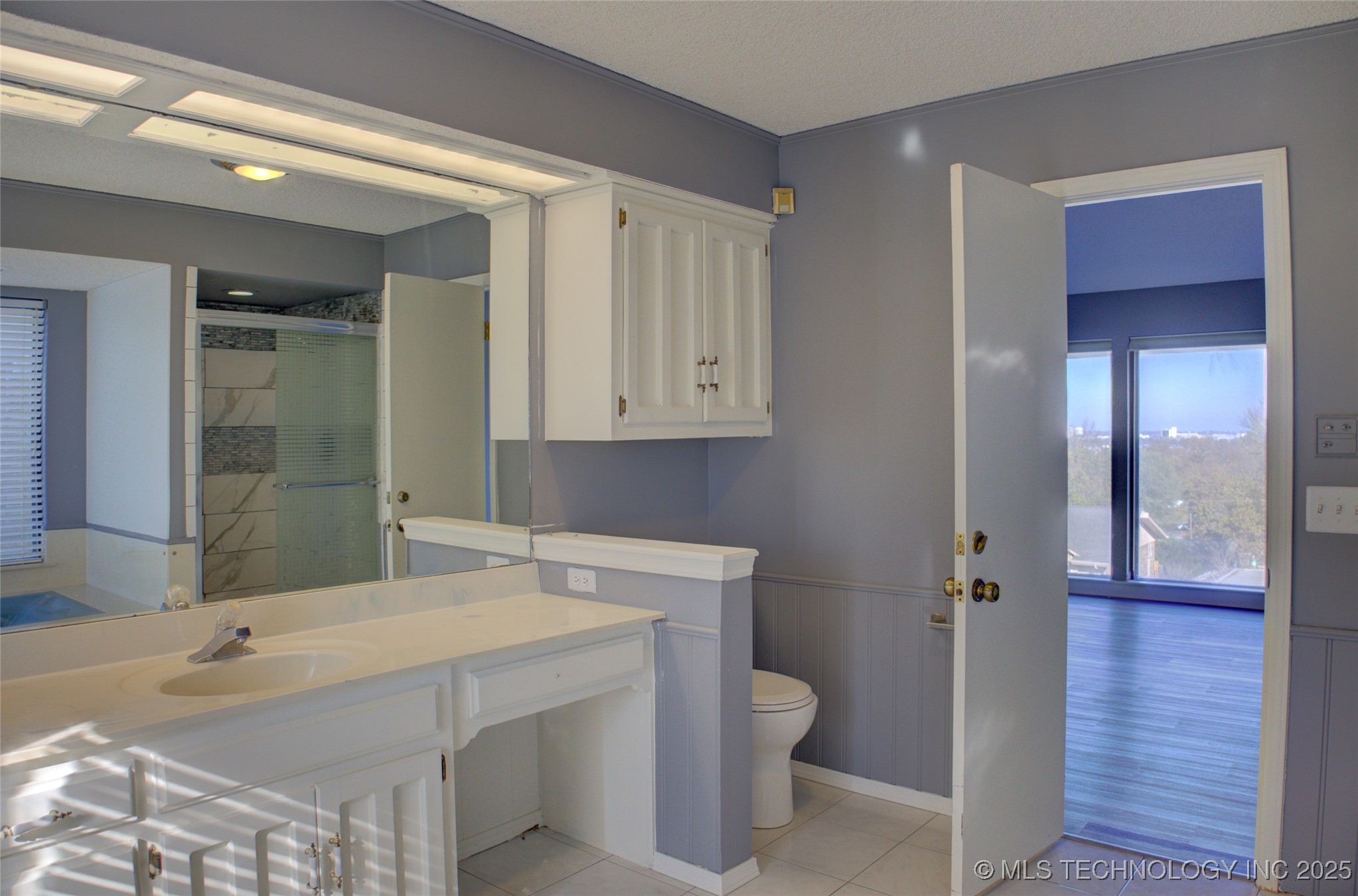 6634 E 60th Place Property Photo 37