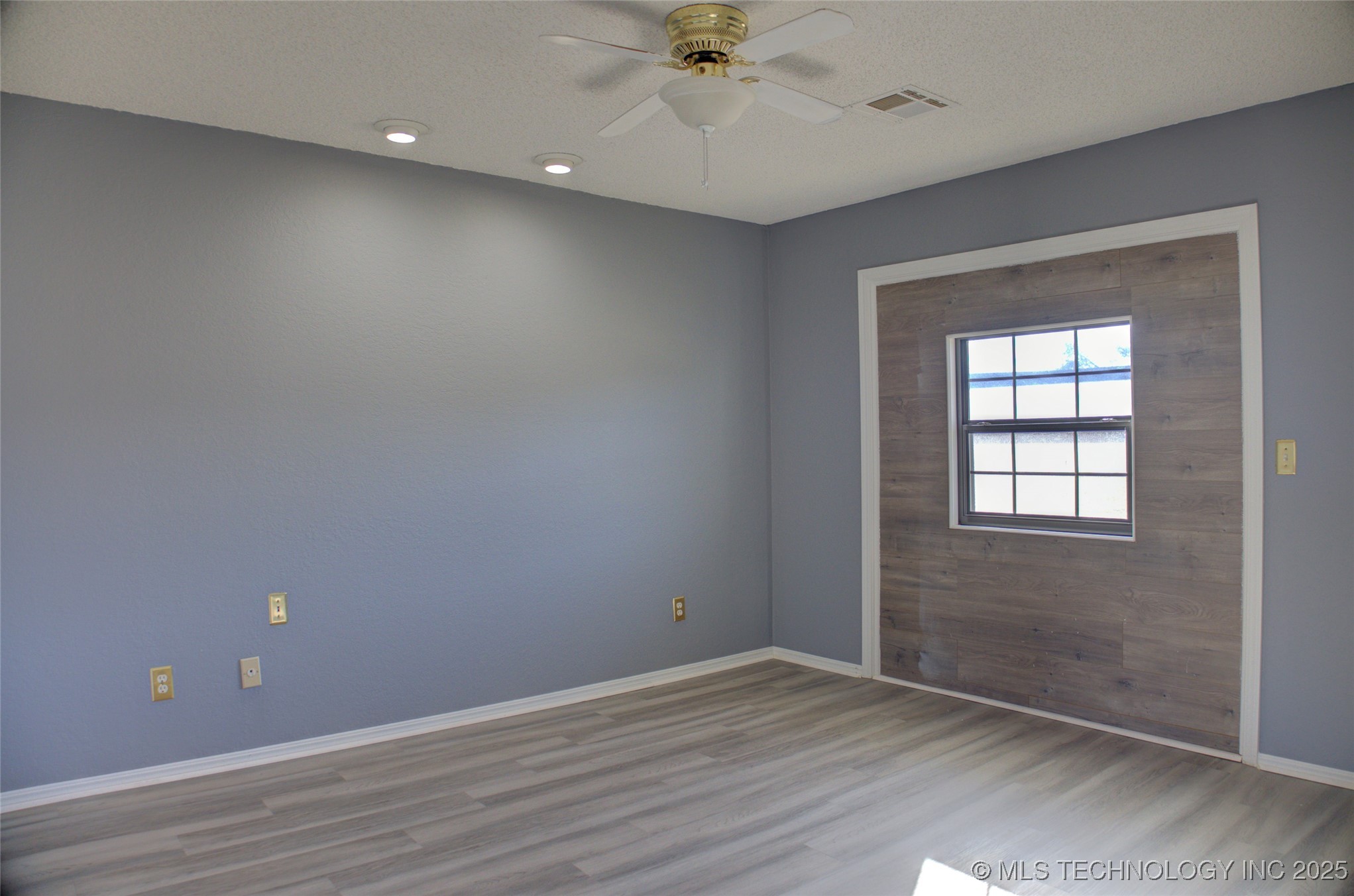 6634 E 60th Place Property Photo 41