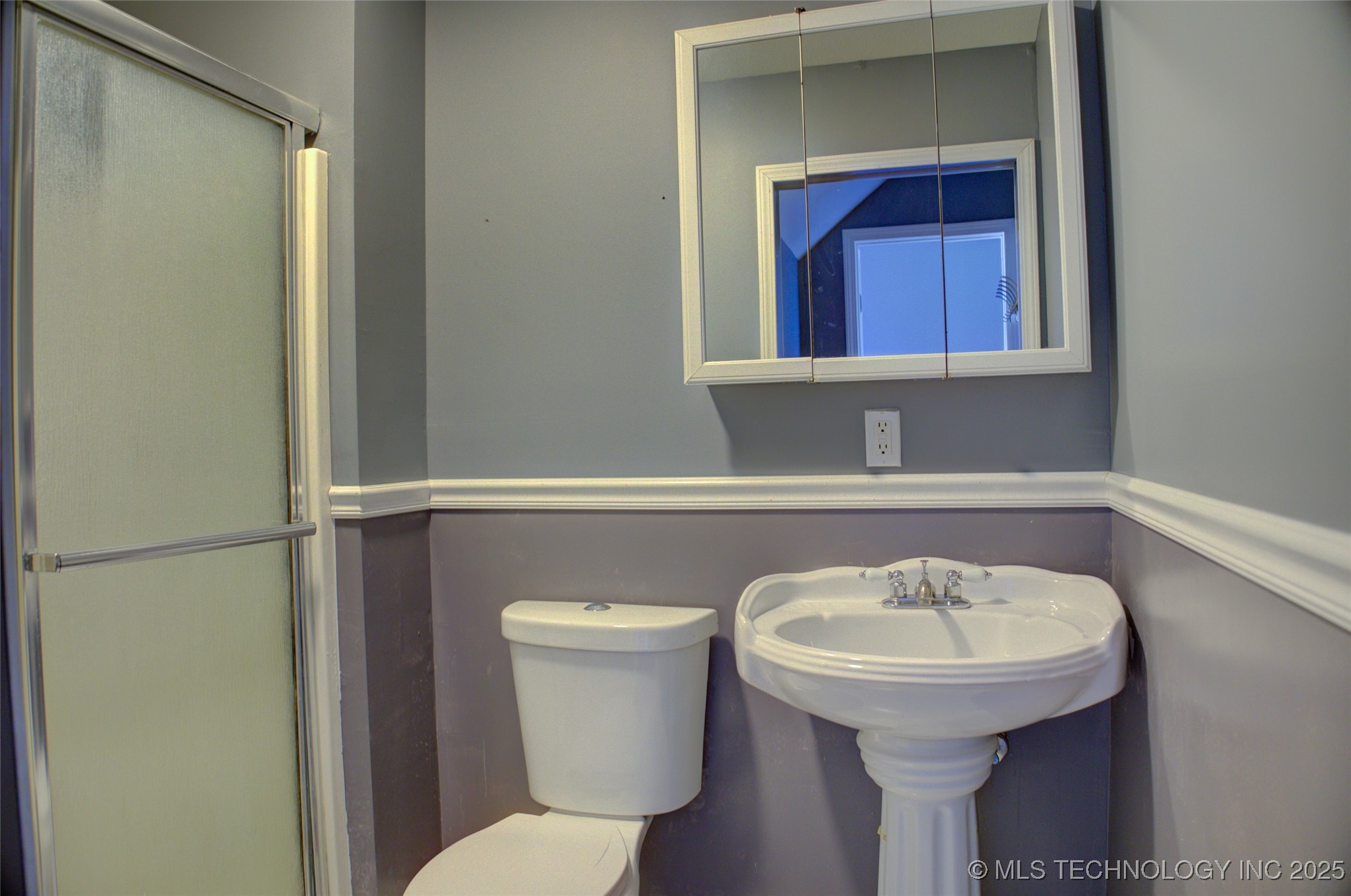 6634 E 60th Place Property Photo 54