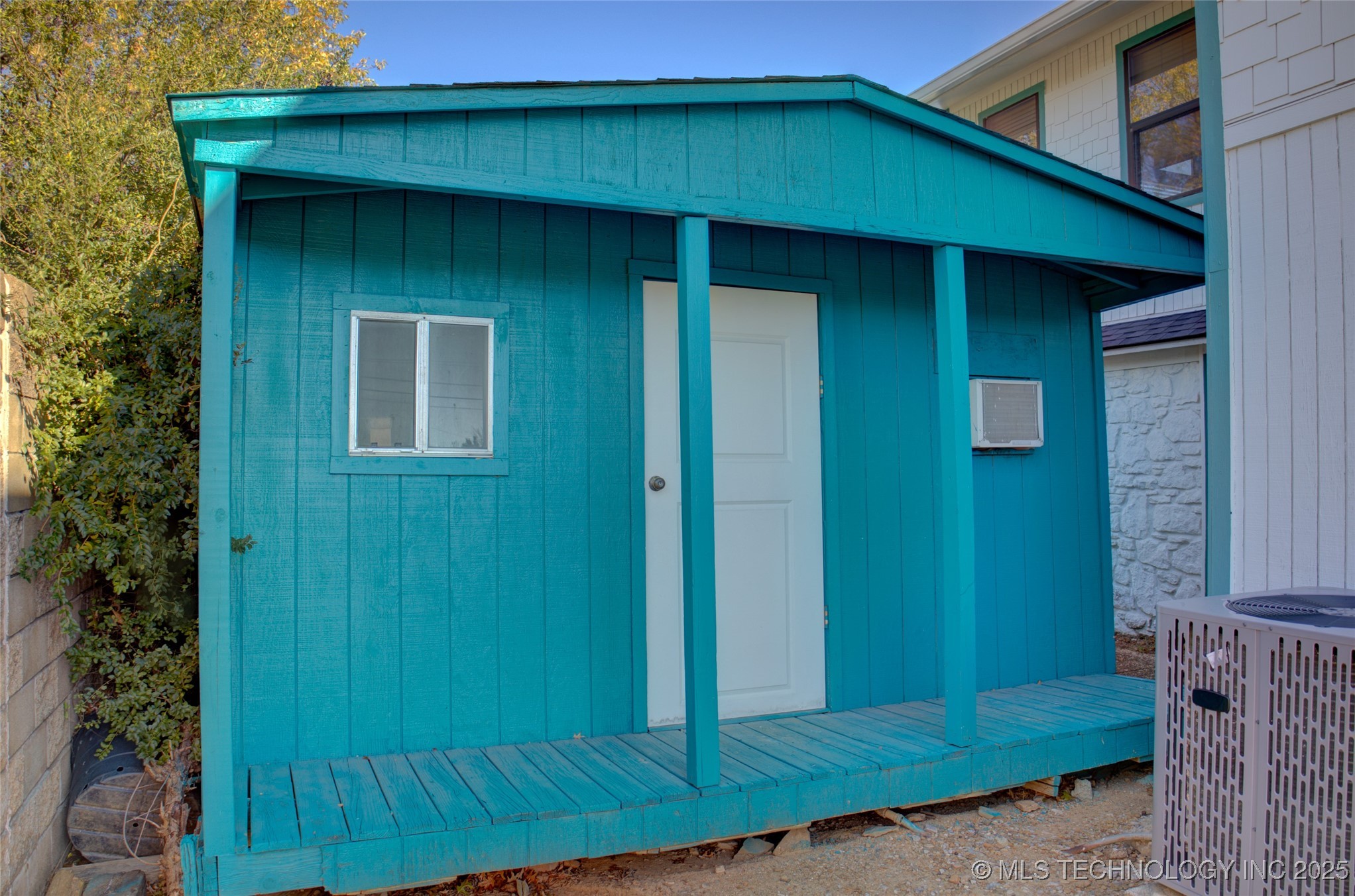 6634 E 60th Place Property Photo 75