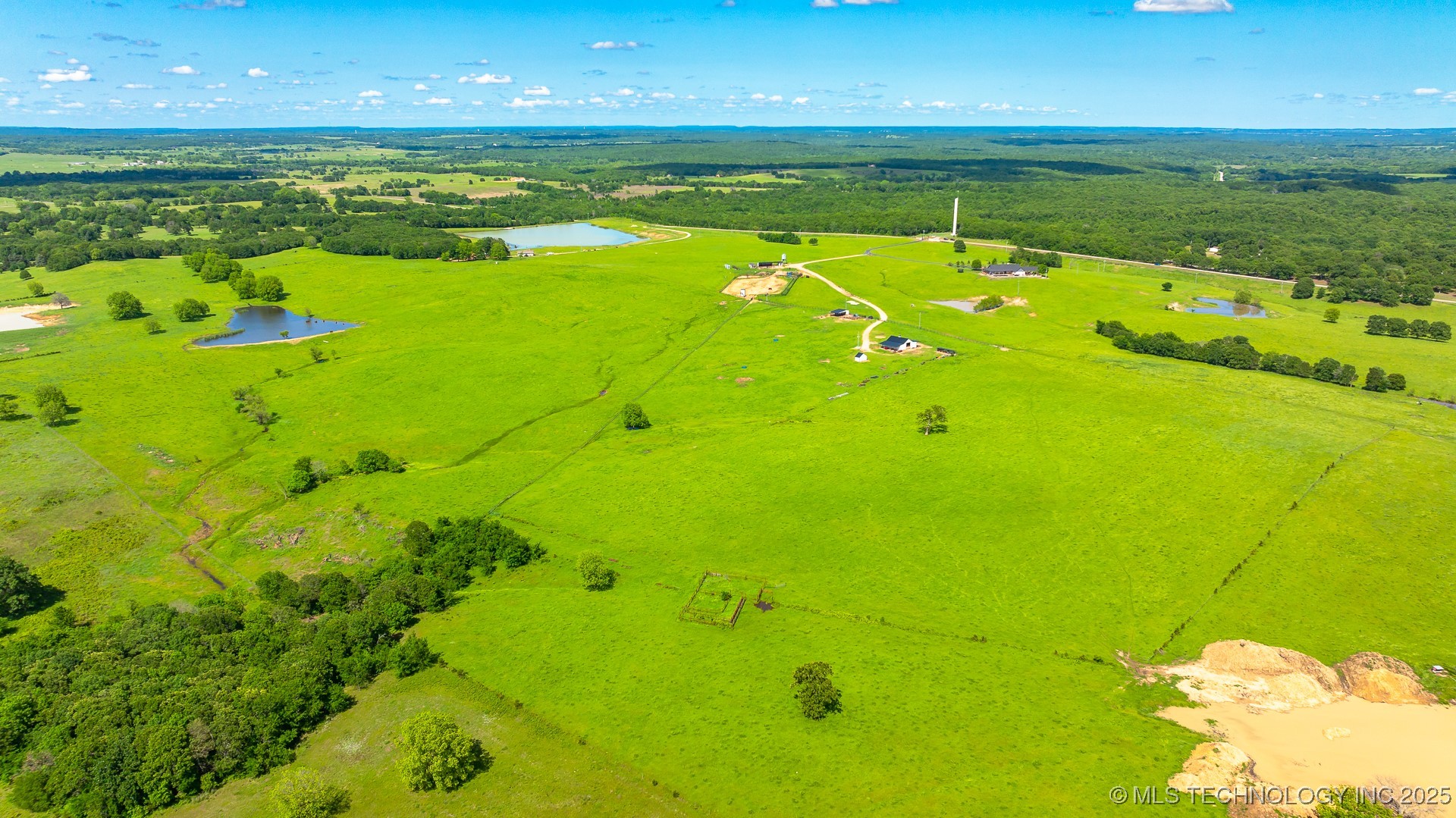 12841 County Road 3680 Property Photo 39