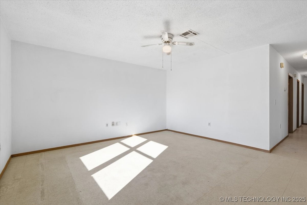 527 Chief Stand Waite Lane Property Photo 6