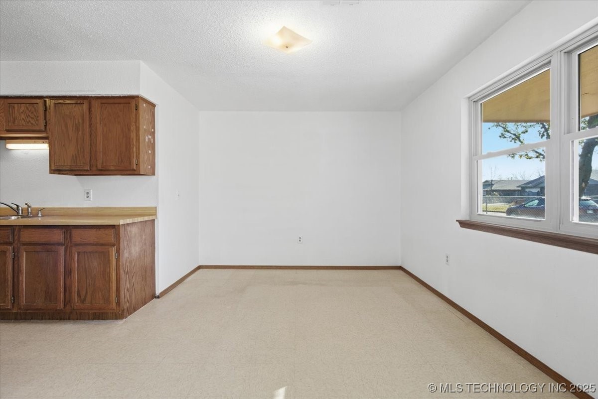 527 Chief Stand Waite Lane Property Photo 9