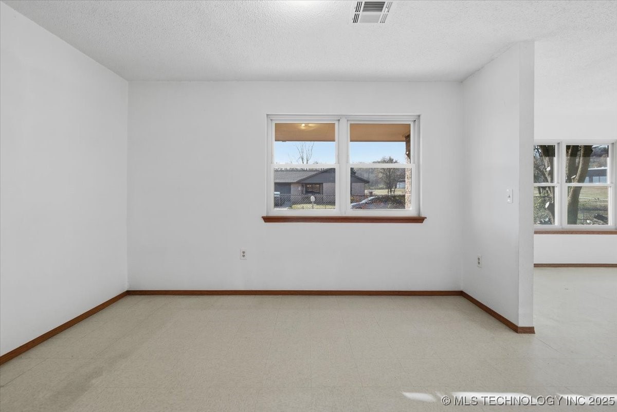 527 Chief Stand Waite Lane Property Photo 10