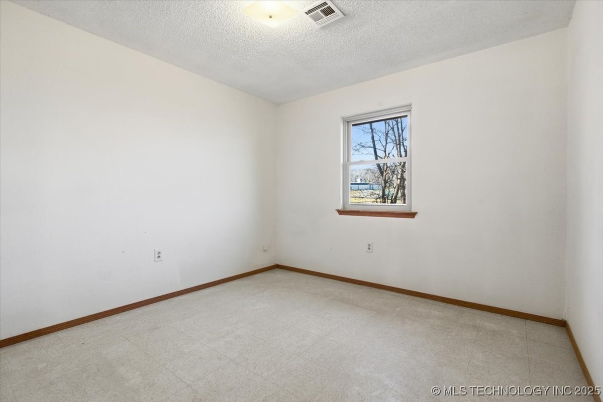 527 Chief Stand Waite Lane Property Photo 18