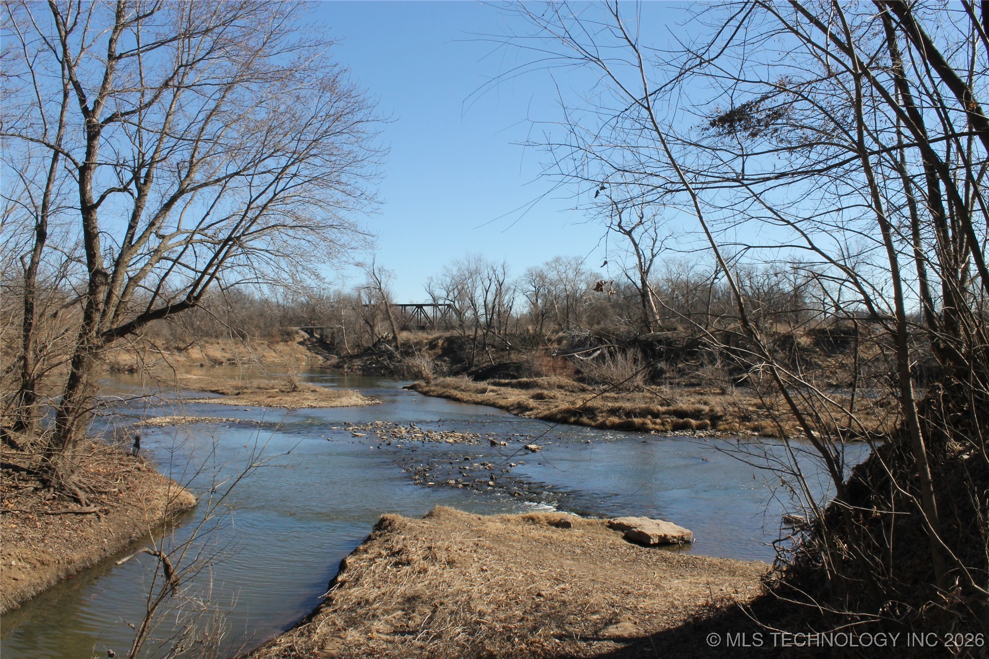 N Mingo Road E Property Photo 24