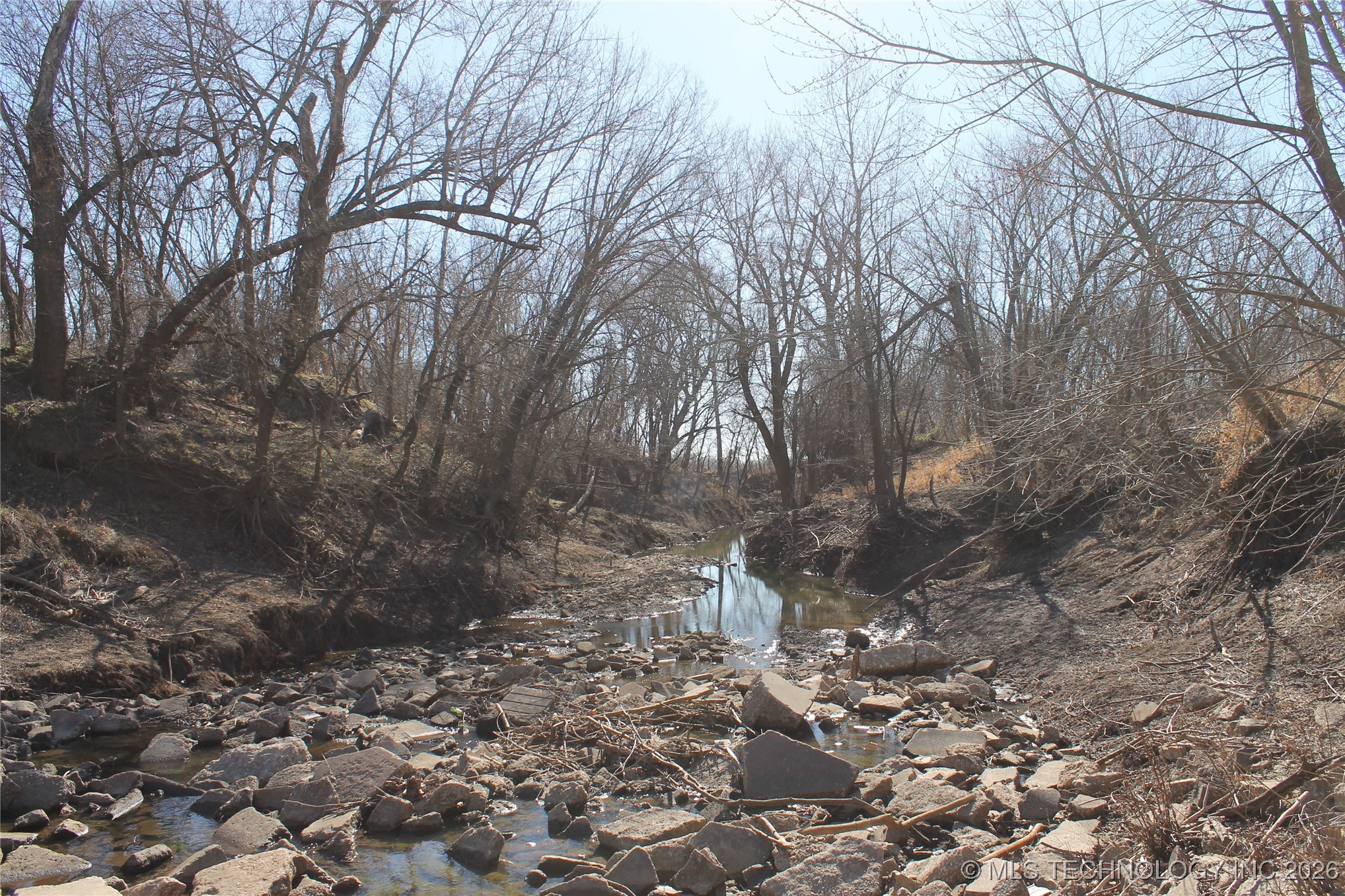 N Mingo Road E Property Photo 27