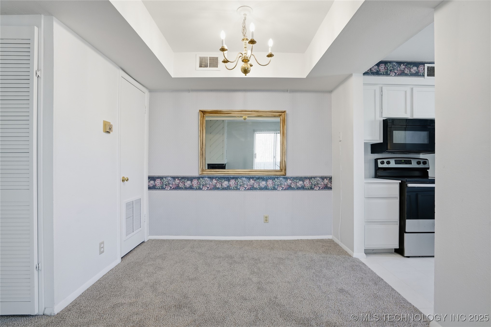 7325 S Yale Avenue 213 Property Photo 10