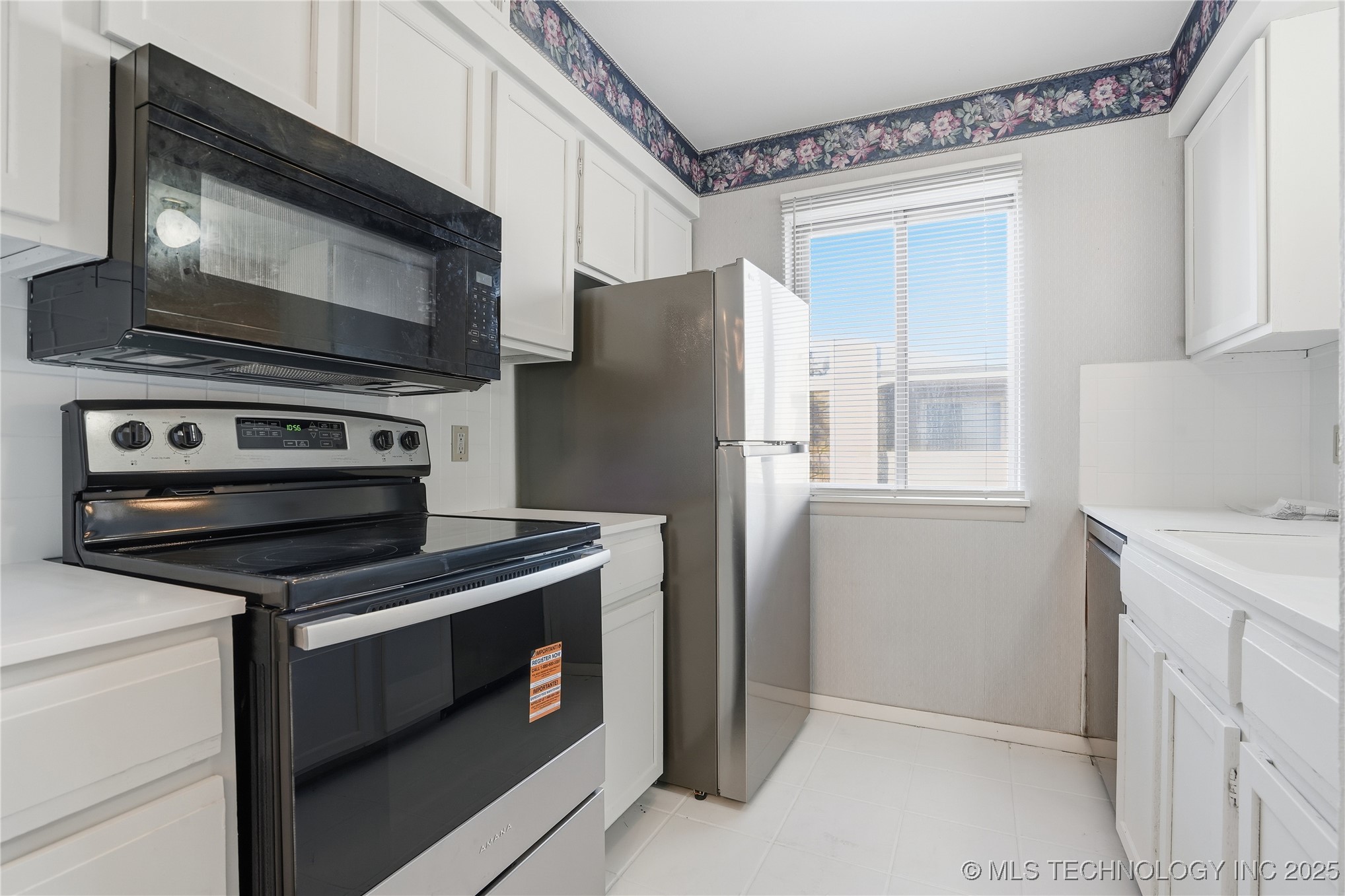 7325 S Yale Avenue 213 Property Photo 13