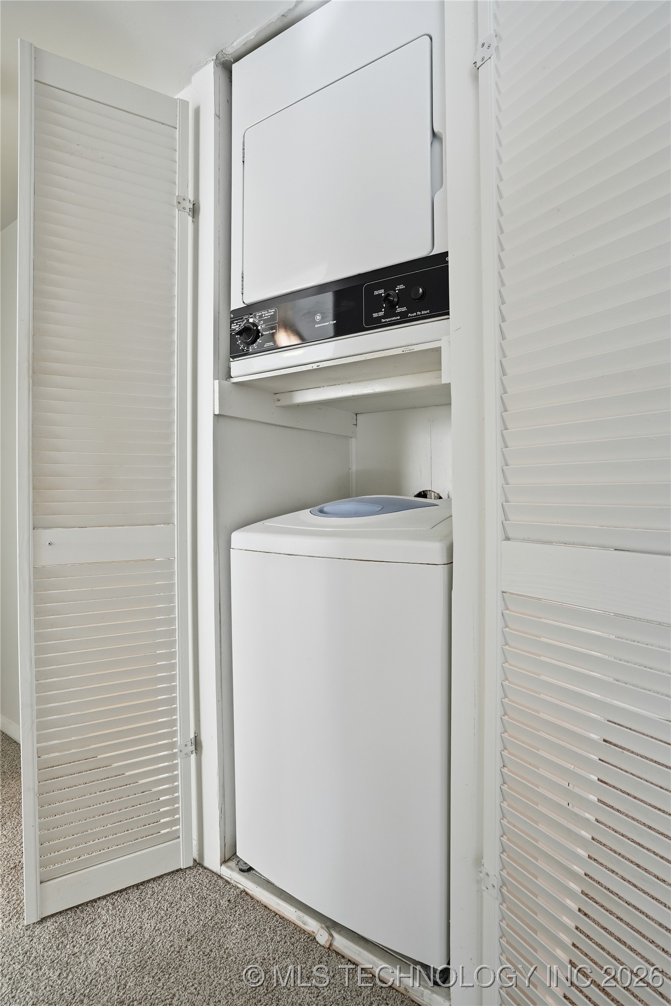 7317 S Yale Avenue 204 Property Photo 16