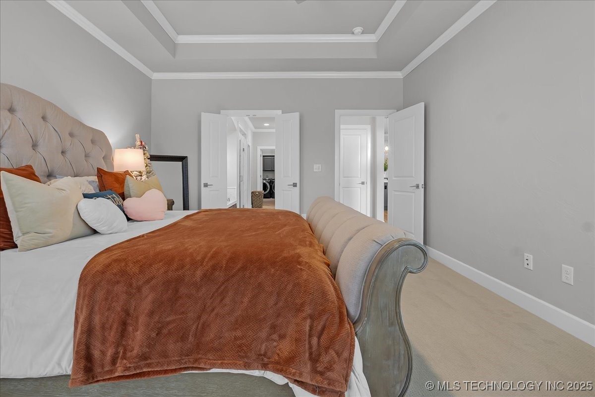 8704 S Quanah Avenue W Property Photo 4