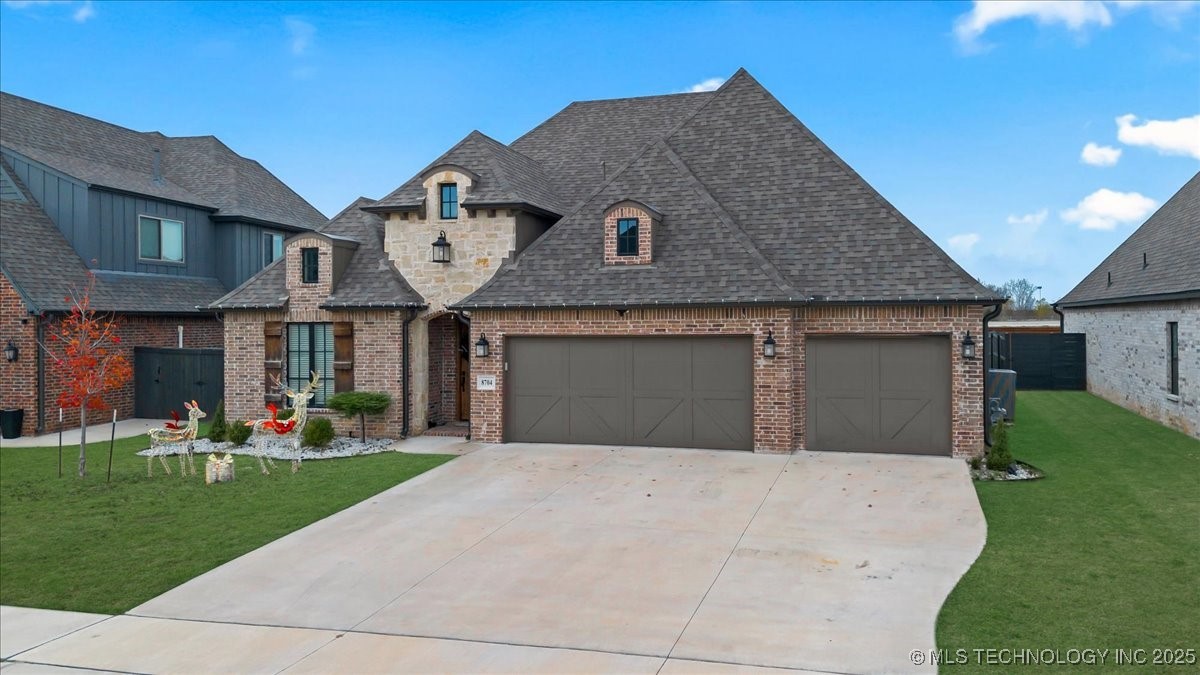 8704 S Quanah Avenue W Property Photo 8