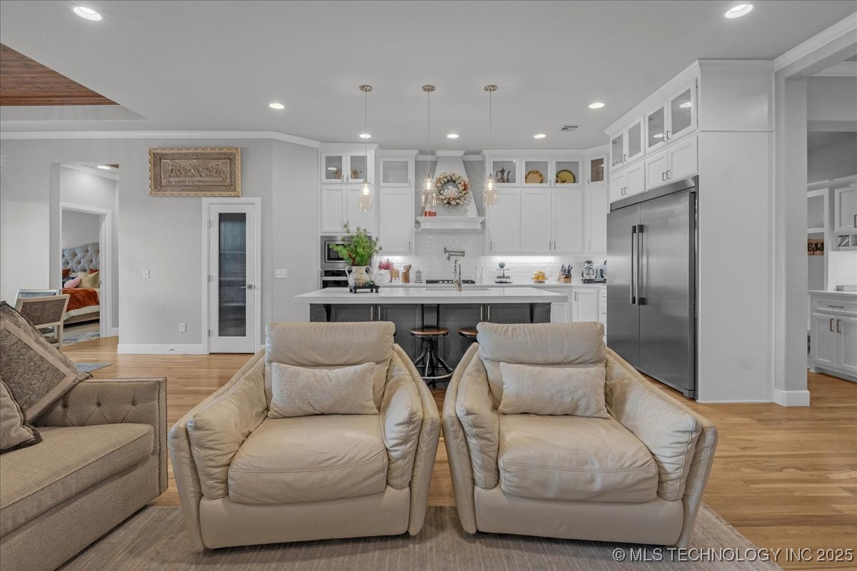 8704 S Quanah Avenue W Property Photo 19